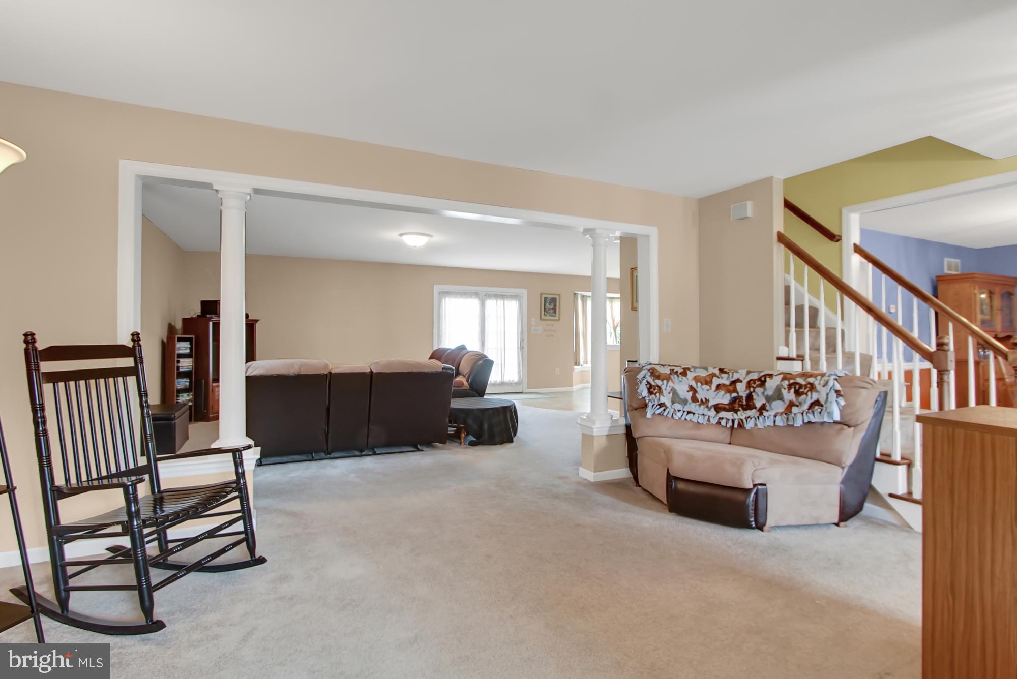 MONARCH RIDGE - Residential