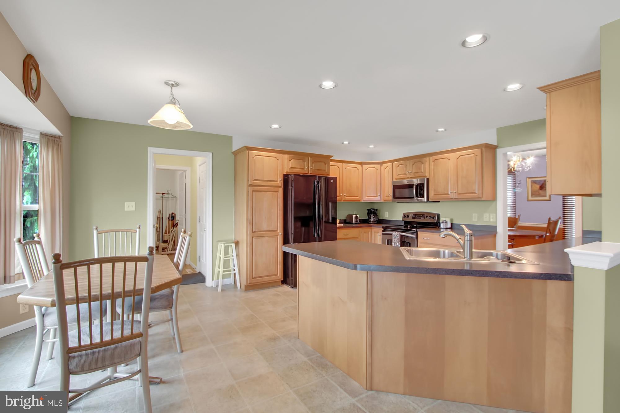 MONARCH RIDGE - Residential