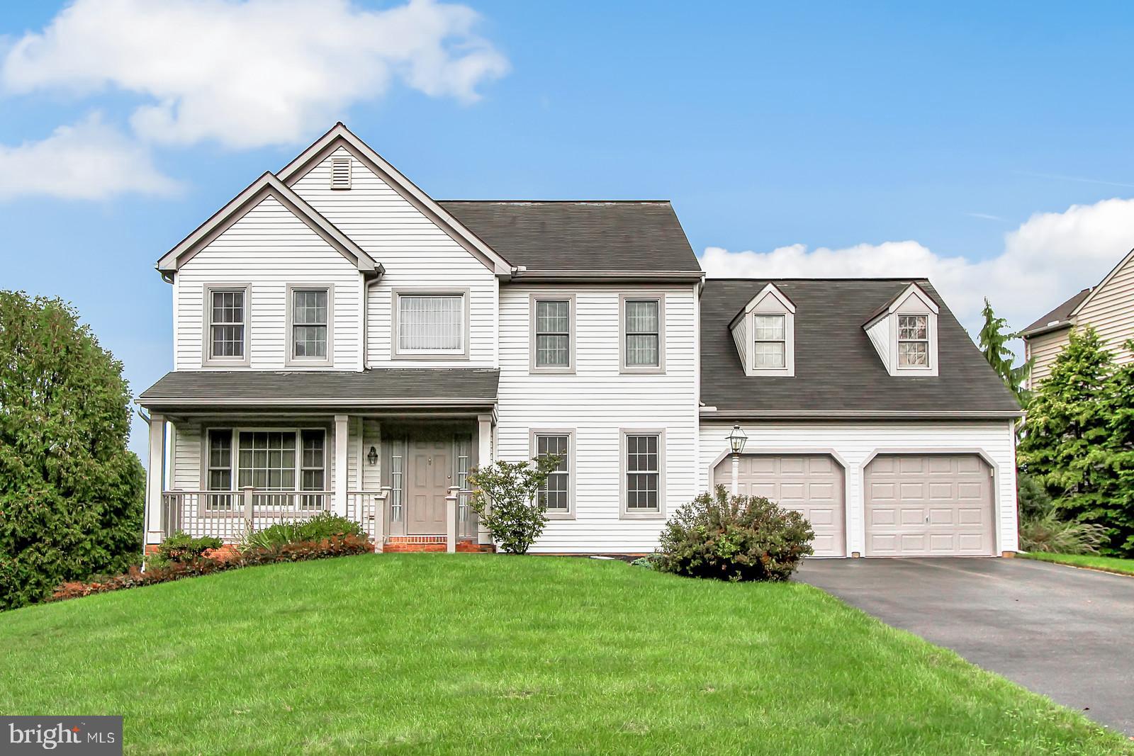 MONARCH RIDGE - Residential