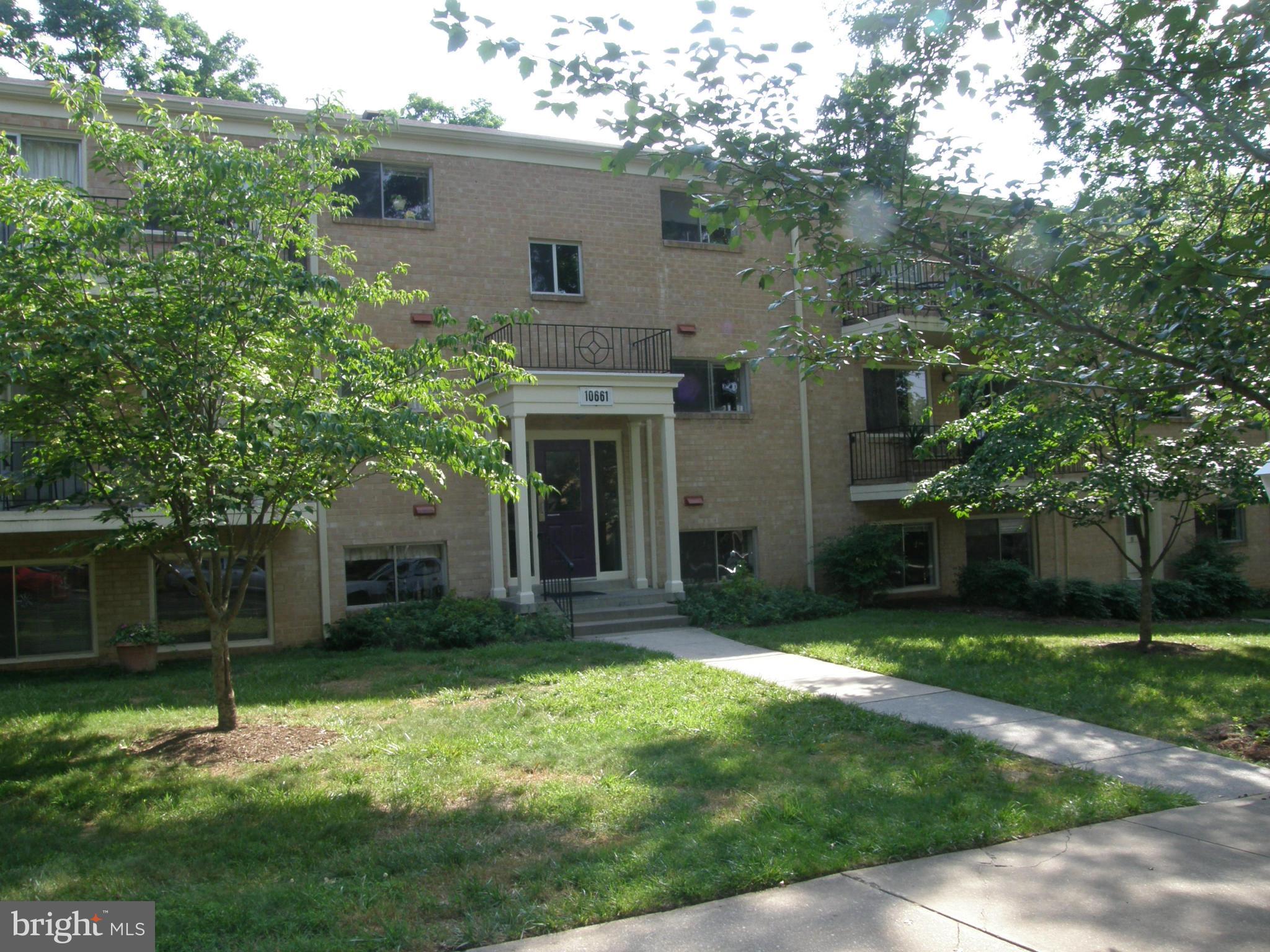 PARKSIDE CONDOMINIUMS - Residential Lease