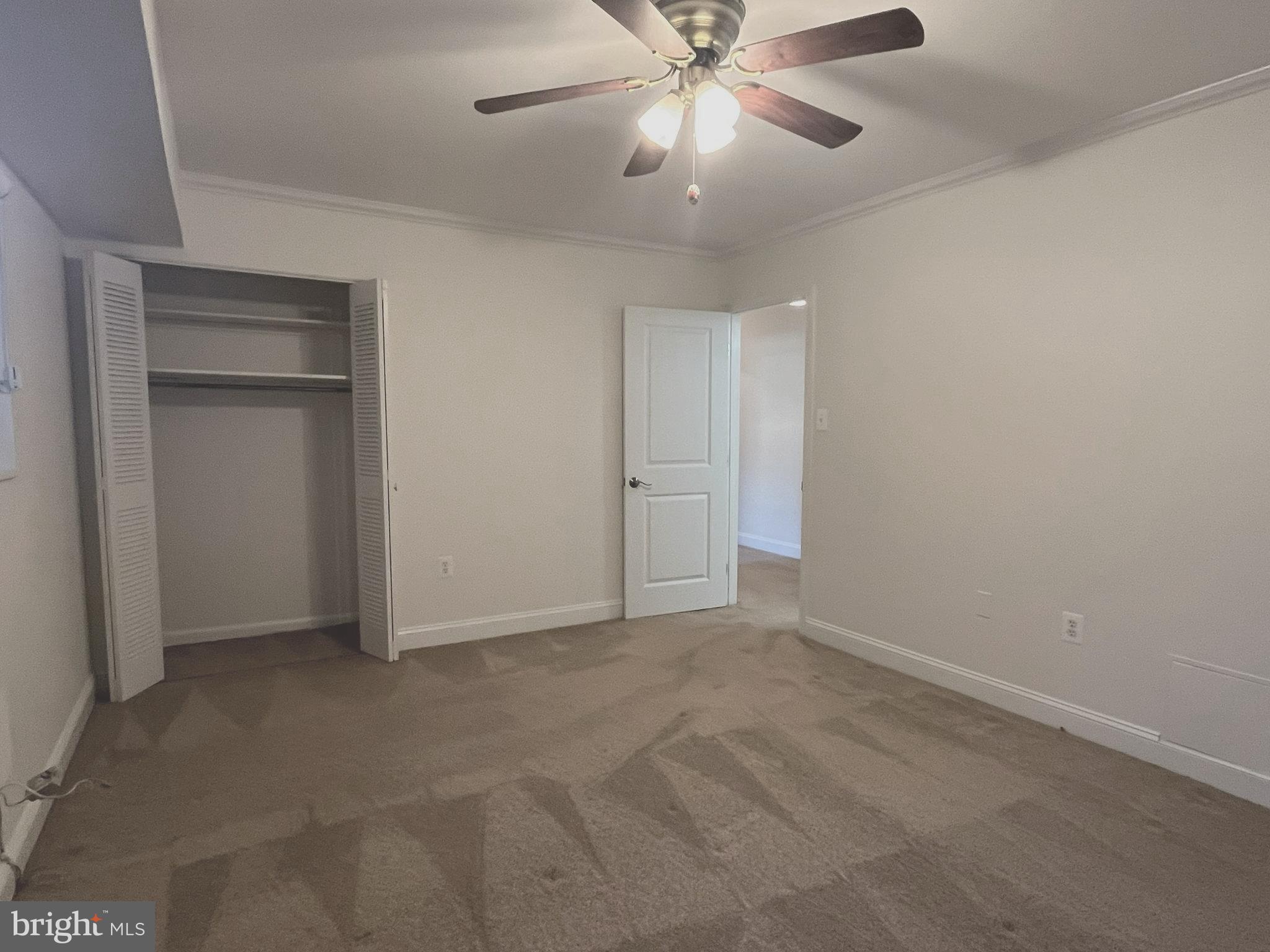 PARKSIDE CONDOMINIUMS - Residential Lease