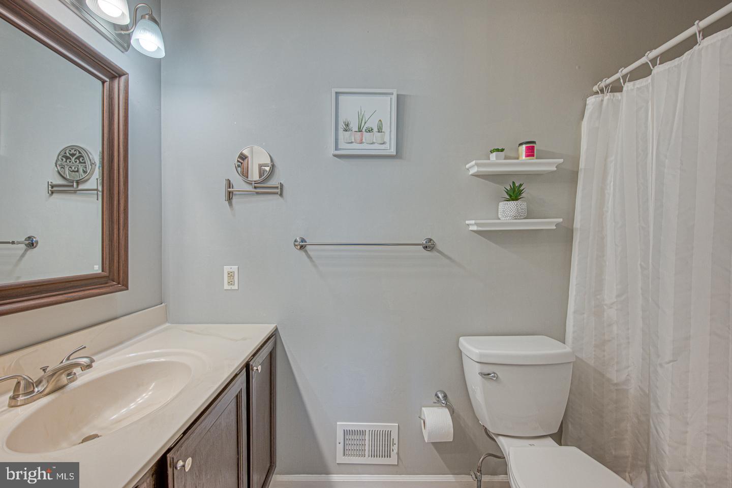 TROTTERS LEA - Residential