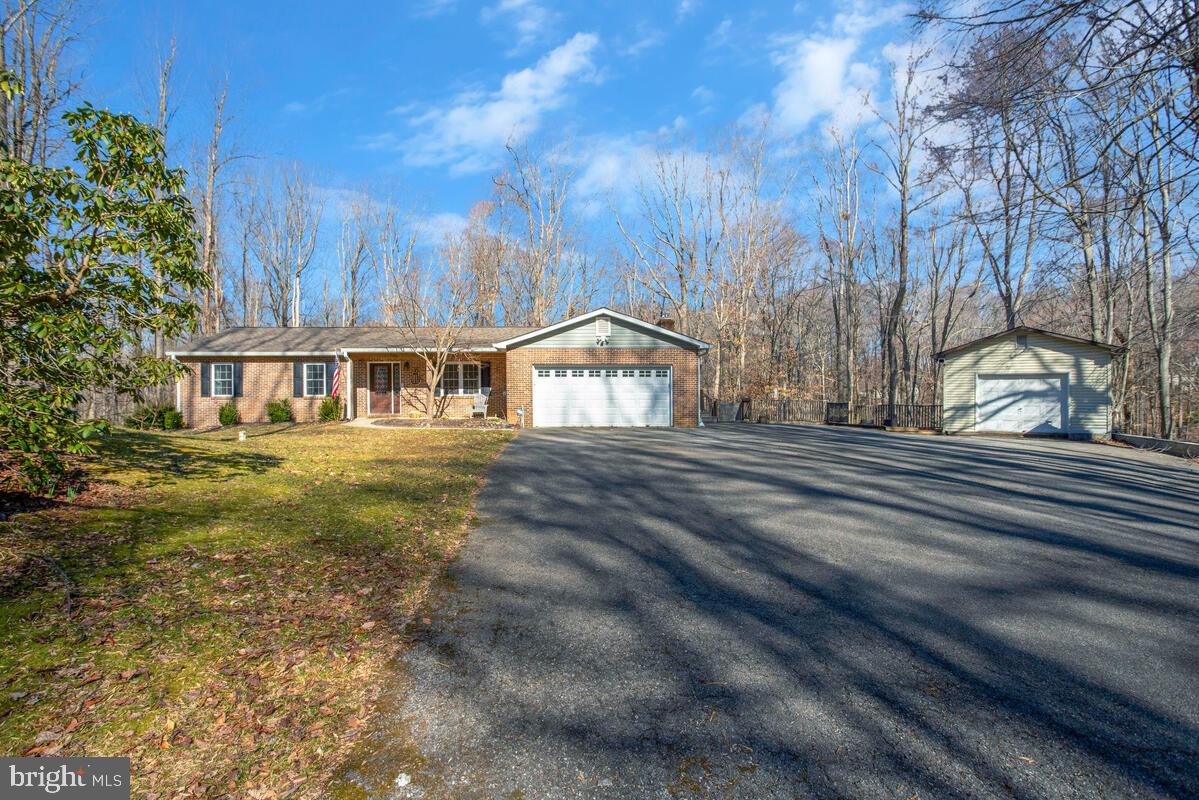 3530 KAREN DRIVE
