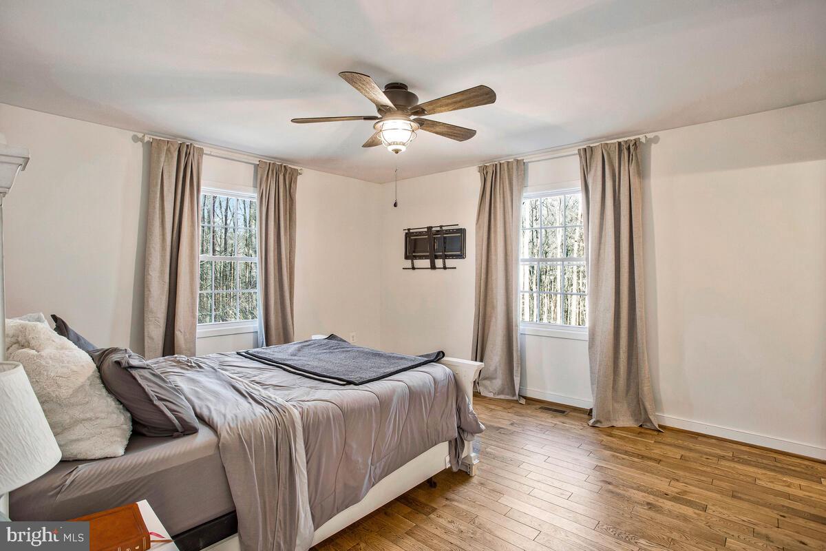 LAKE KARYLBROOK - Residential