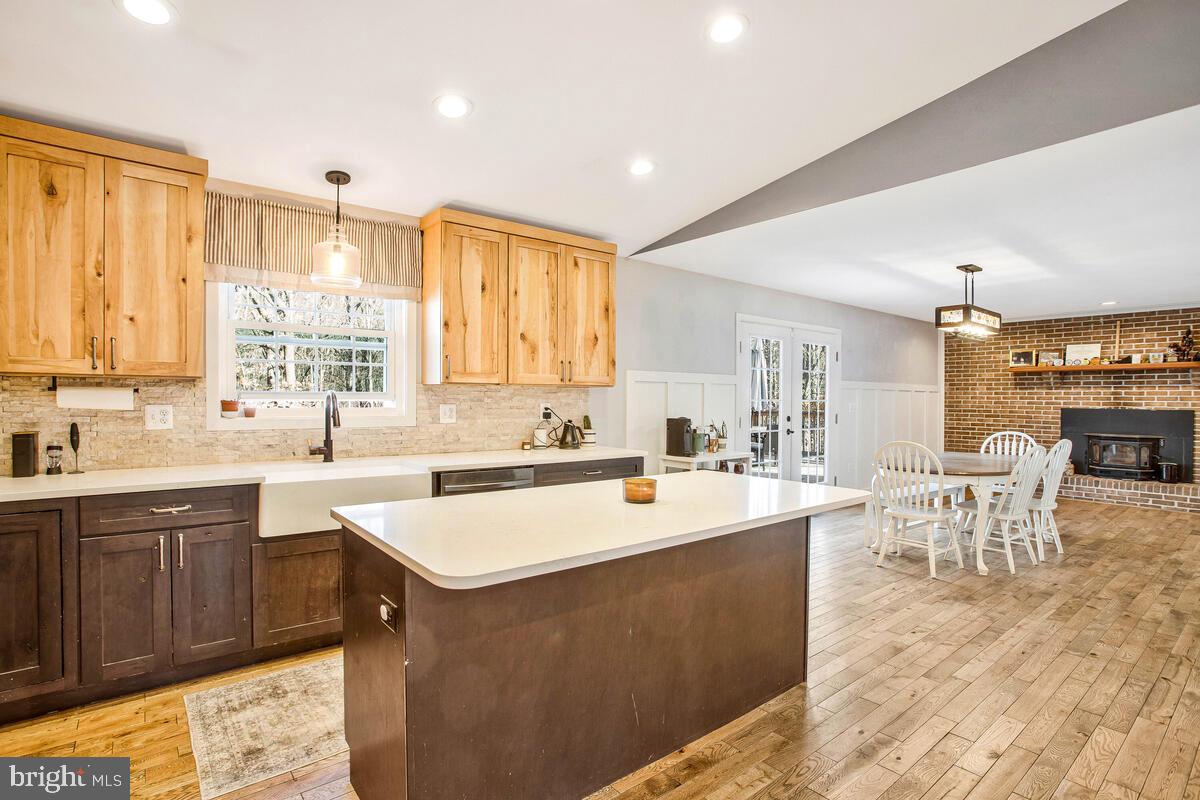 LAKE KARYLBROOK - Residential