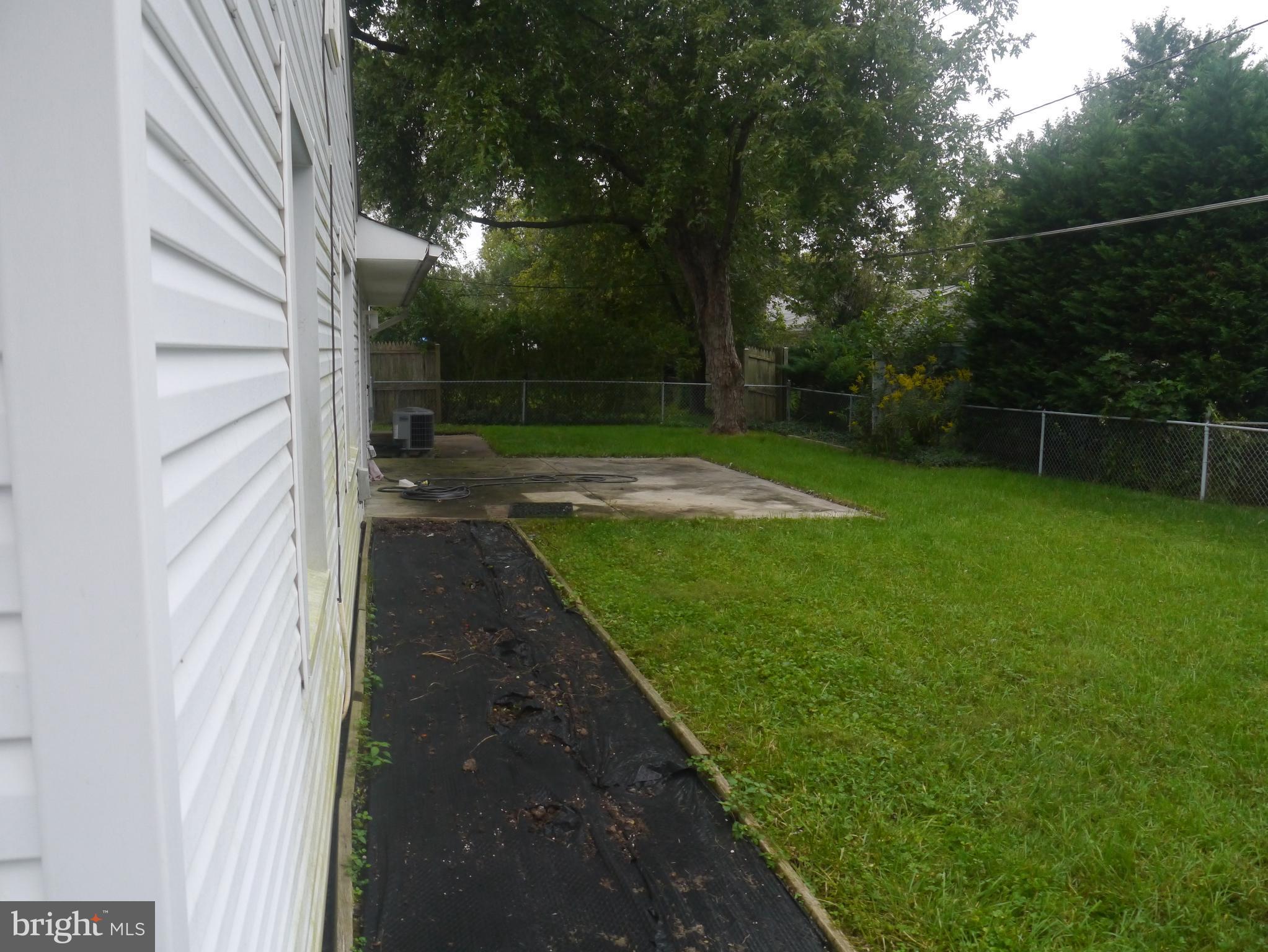 GREENBRIAR - Residential Lease