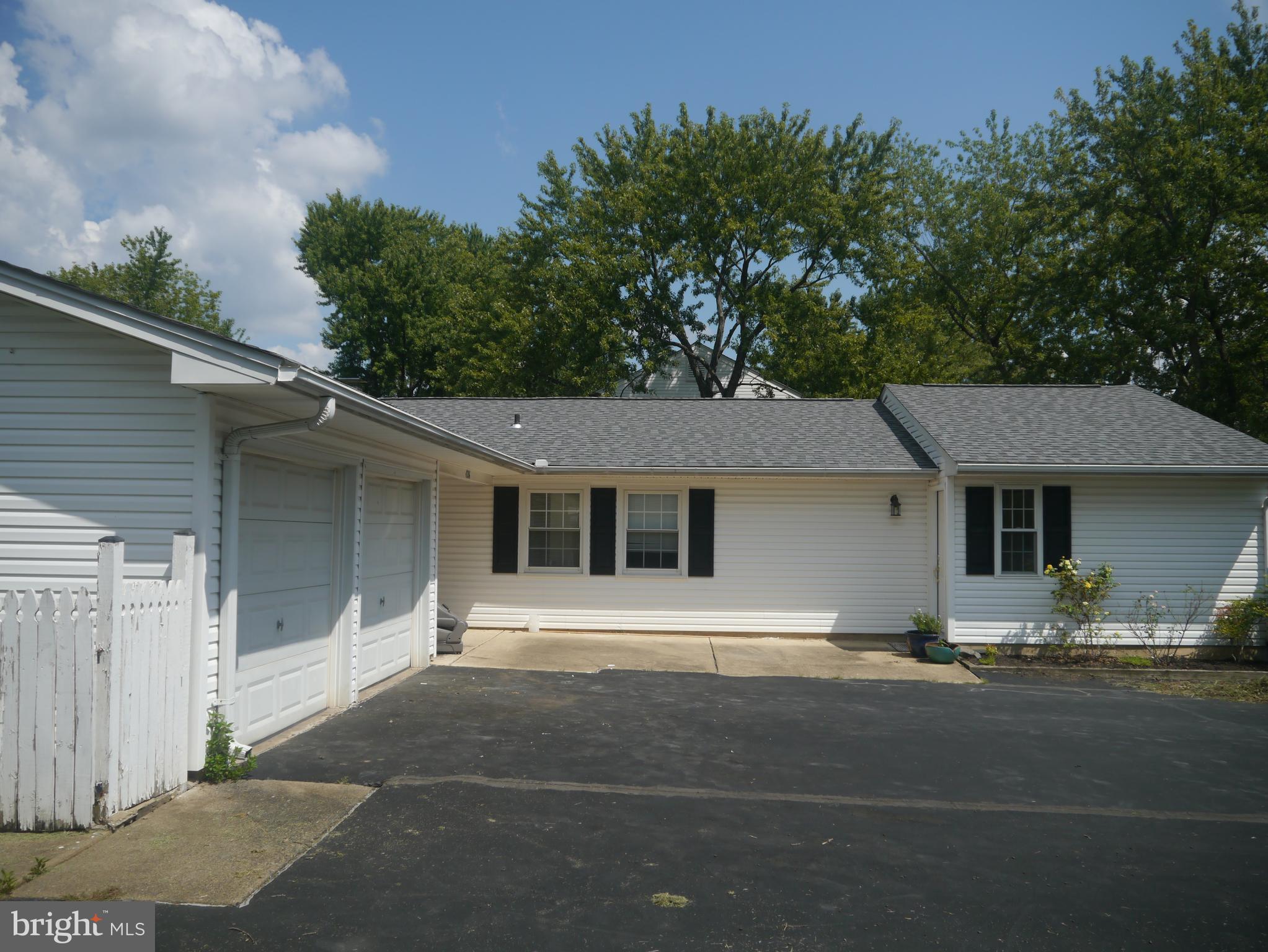 GREENBRIAR - Residential Lease