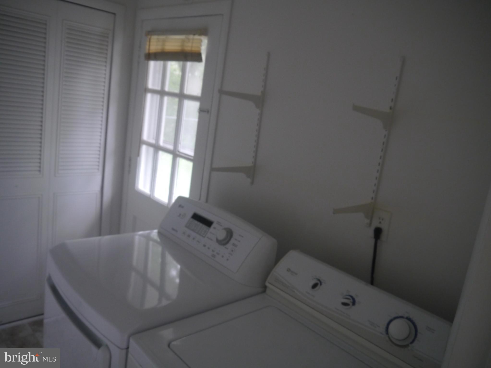 GREENBRIAR - Residential Lease