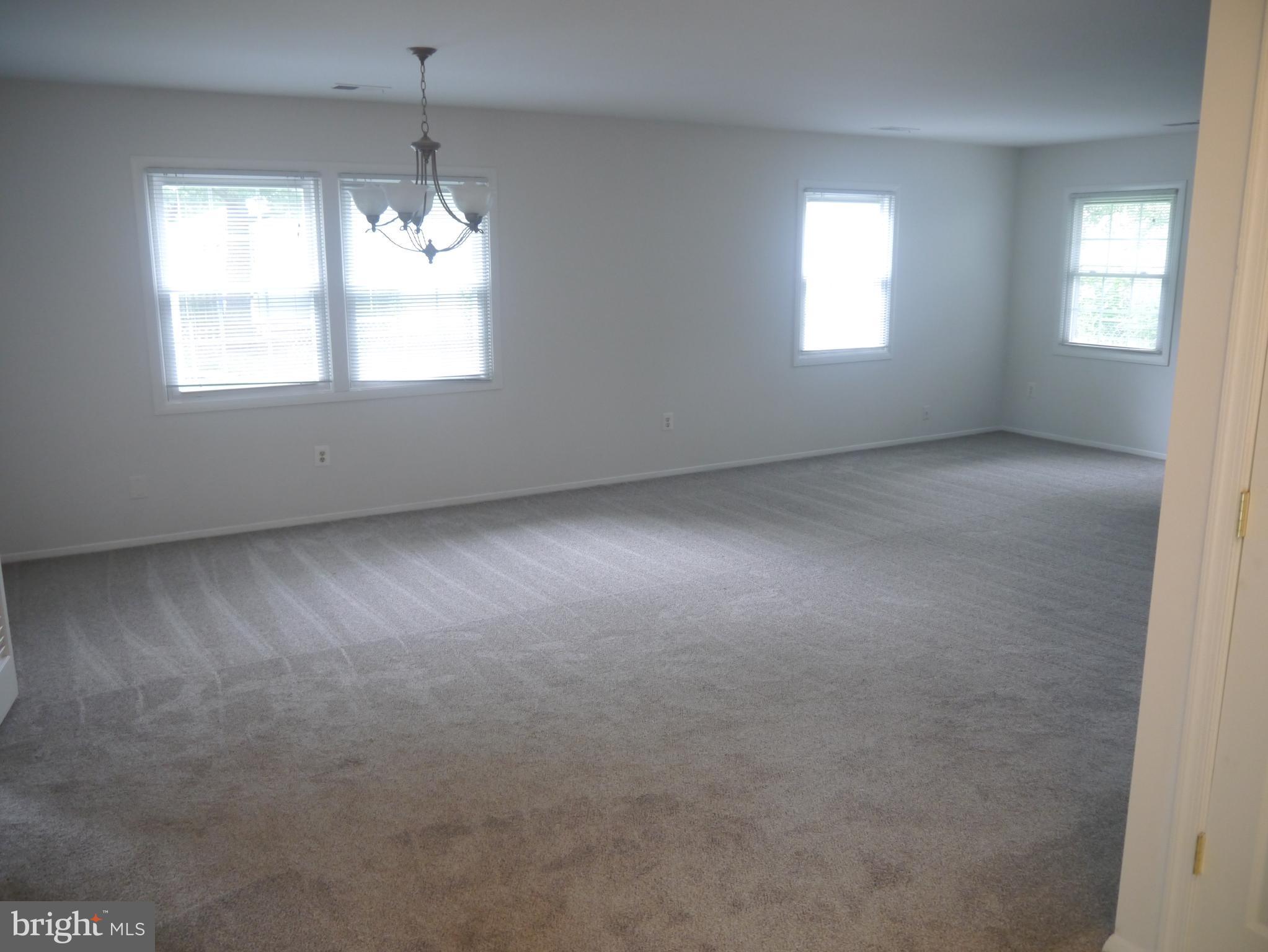 GREENBRIAR - Residential Lease