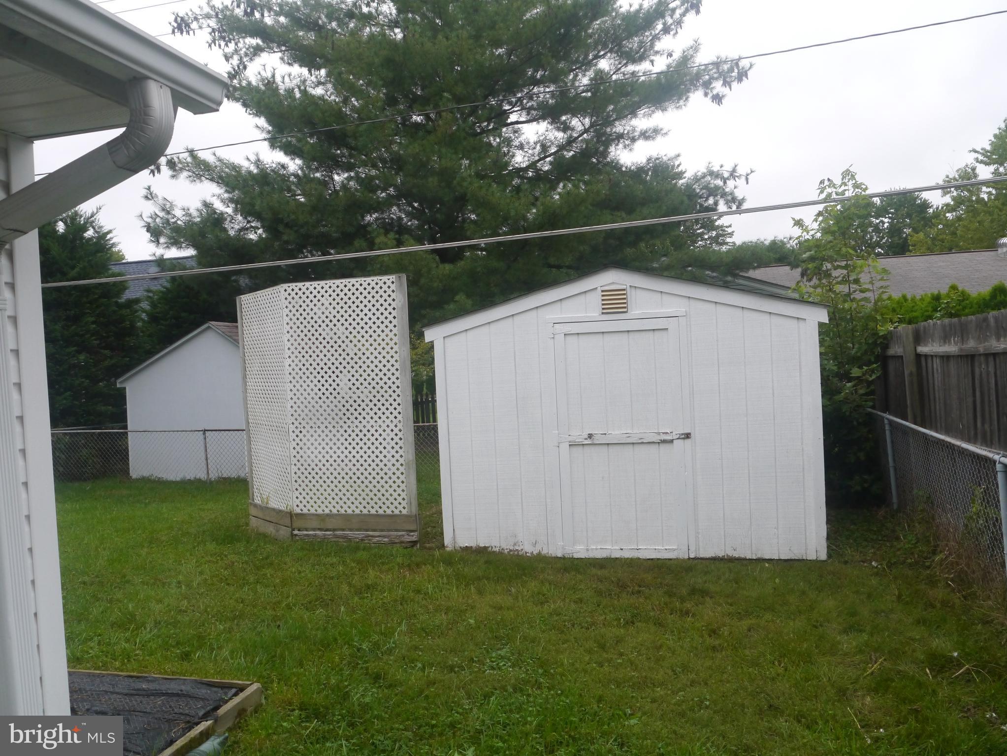 GREENBRIAR - Residential Lease