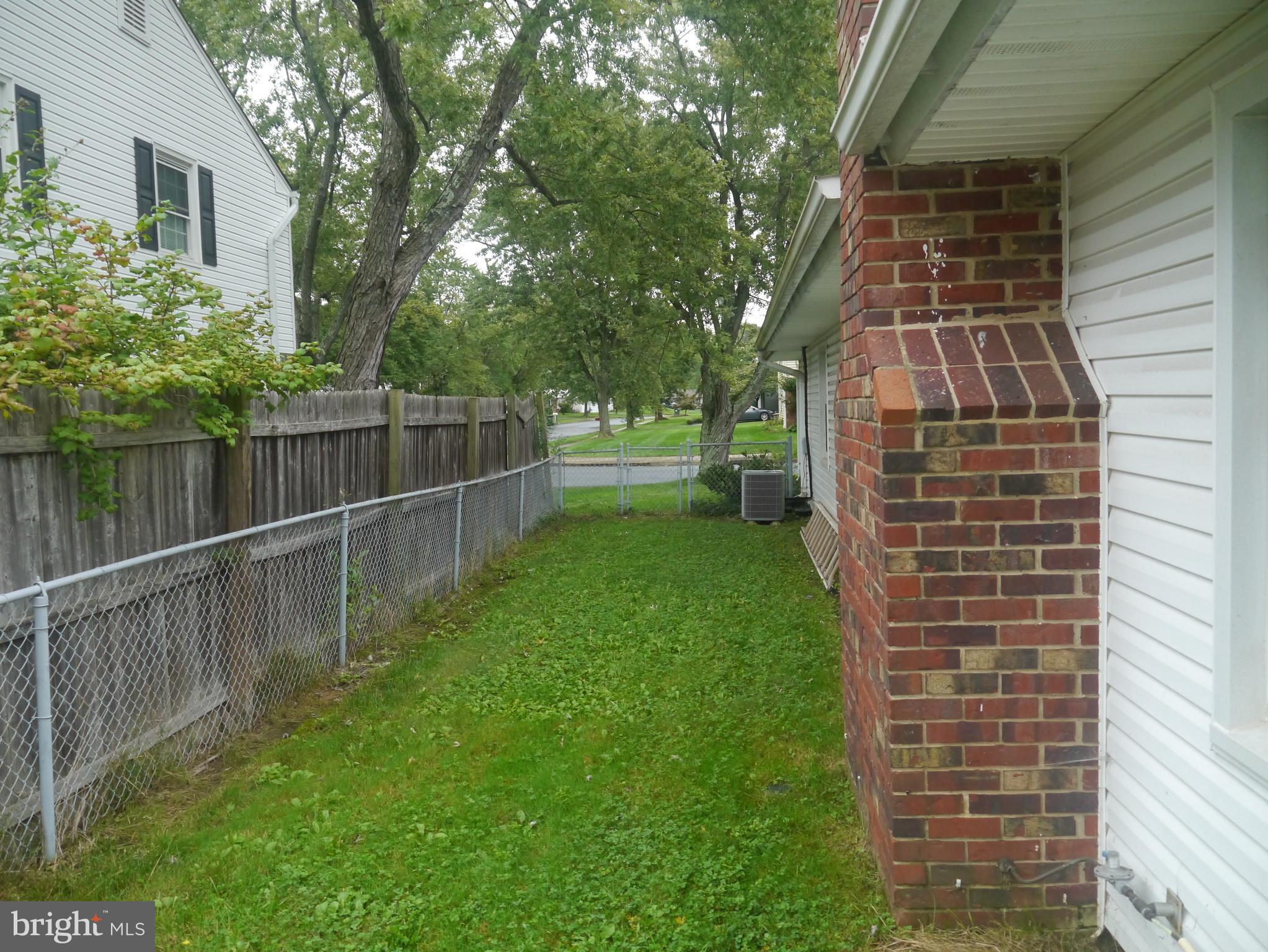 GREENBRIAR - Residential Lease