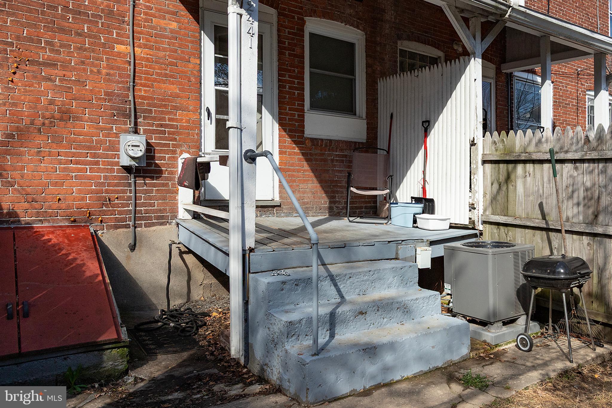HARRISBURG CITY - Residential