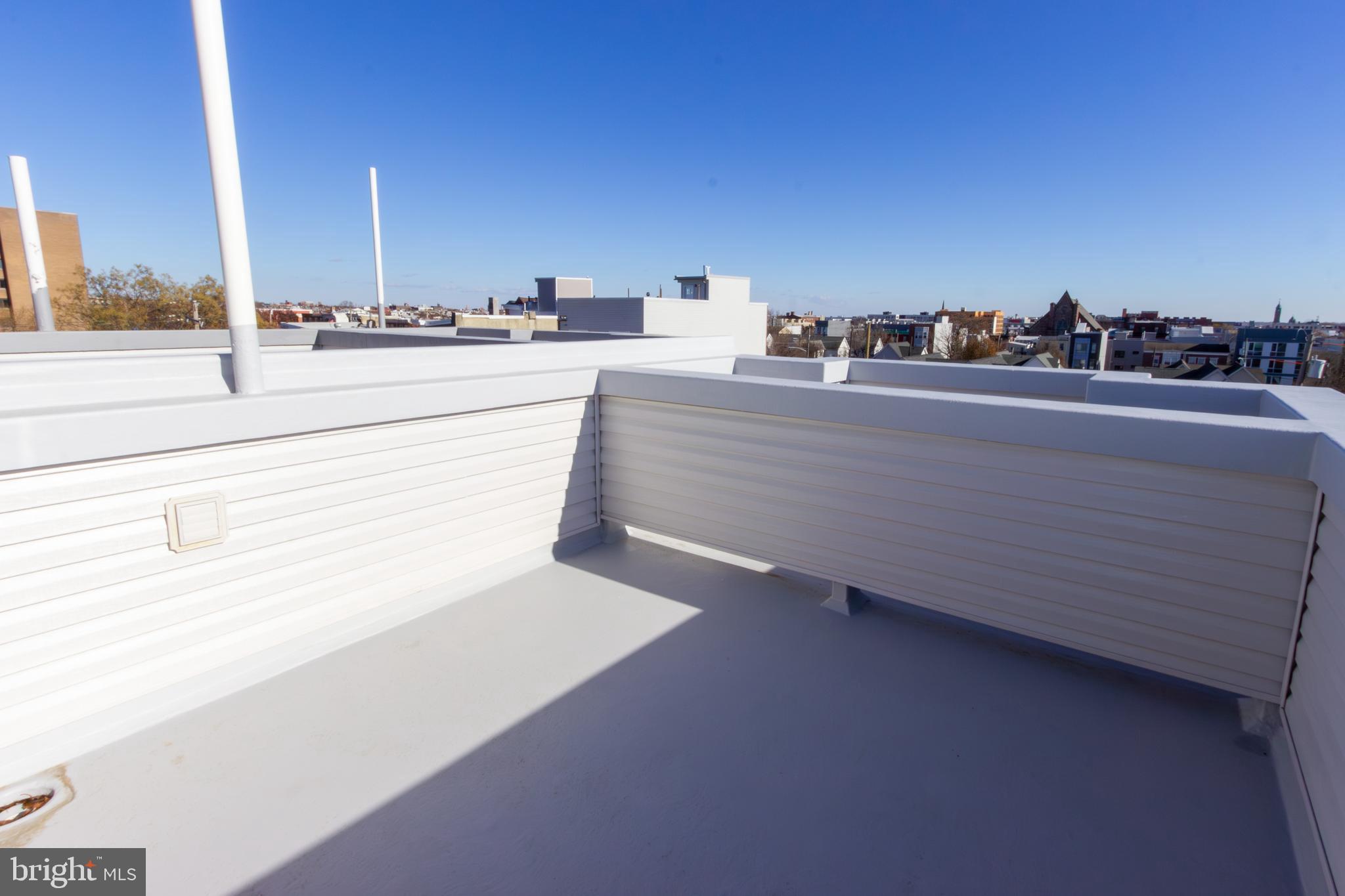 OLDE KENSINGTON - Residential Lease