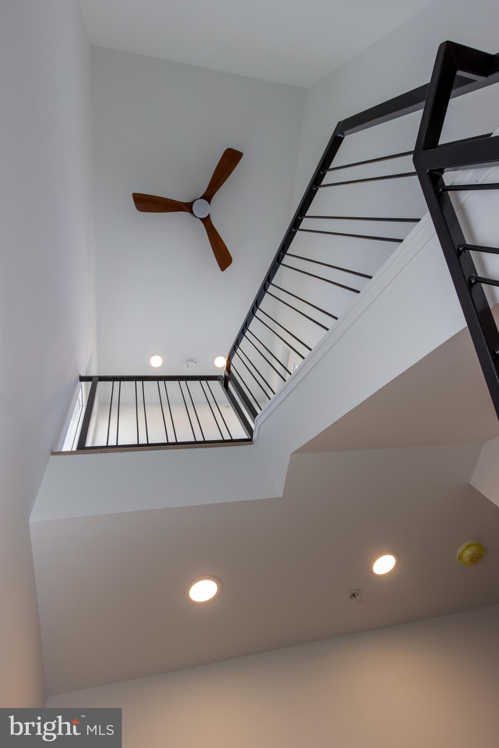 OLDE KENSINGTON - Residential Lease