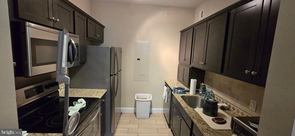 Photo of 9 N 7th Street #C, PERKASIE, PA 18944 (MLS # PABU2115342)