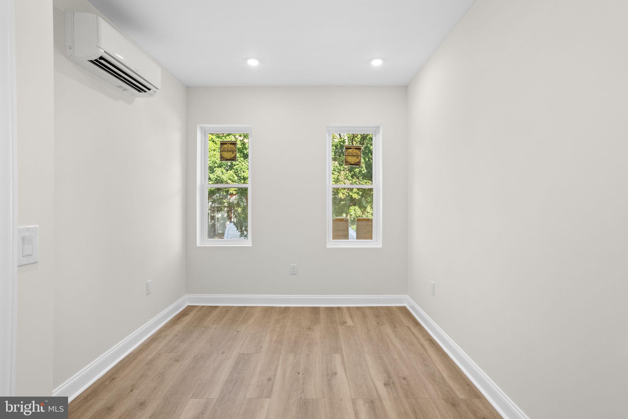 PHILADELPHIA - Residential Lease