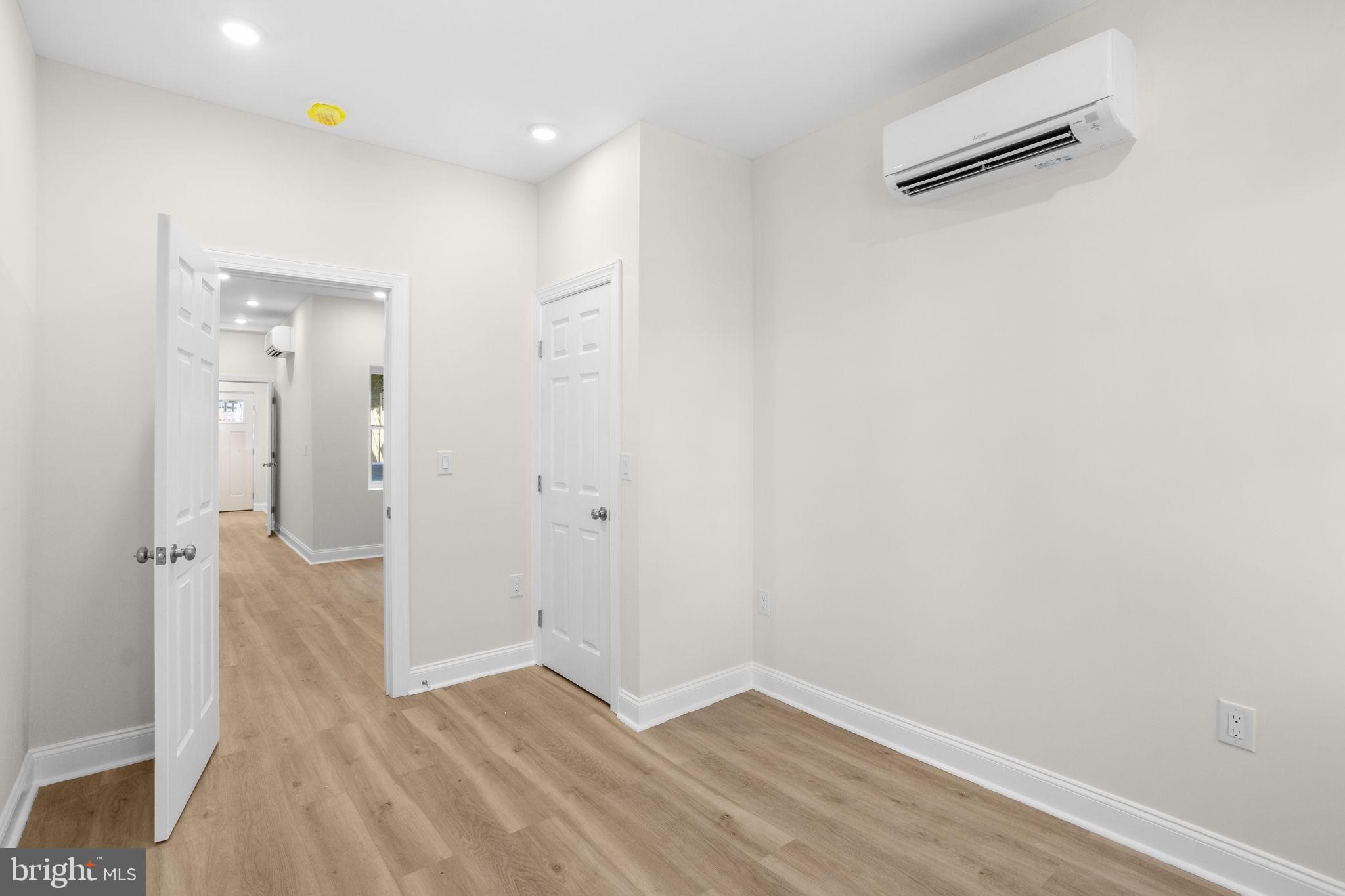 PHILADELPHIA - Residential Lease