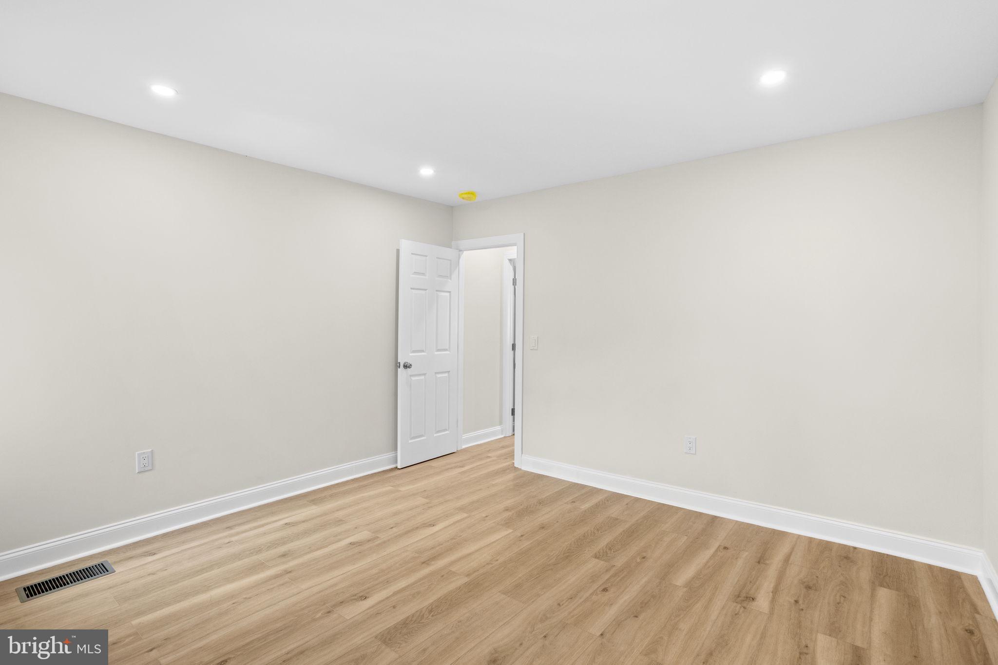 PHILADELPHIA - Residential Lease