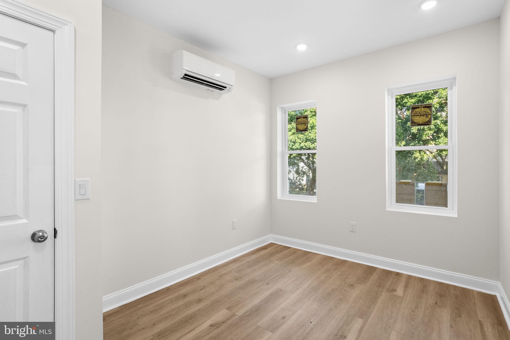 PHILADELPHIA - Residential Lease