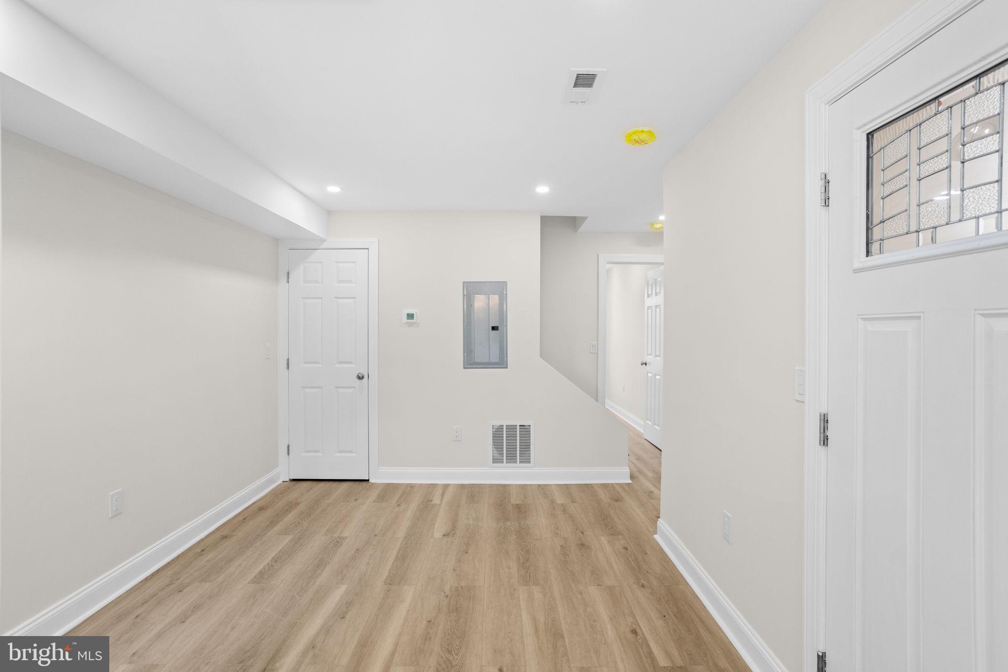 PHILADELPHIA - Residential Lease