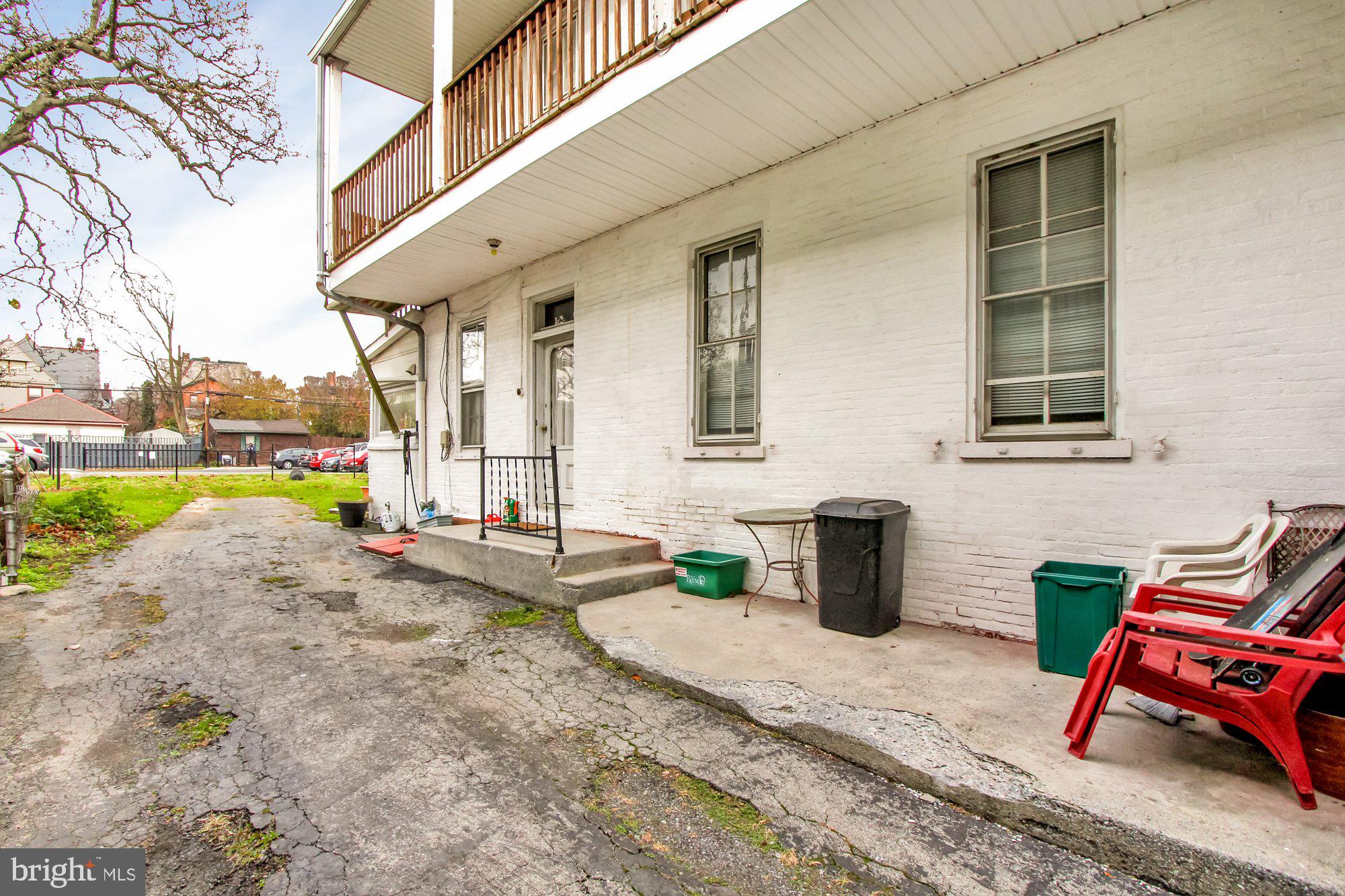 HISTORIC COLUMBIA - Residential Income