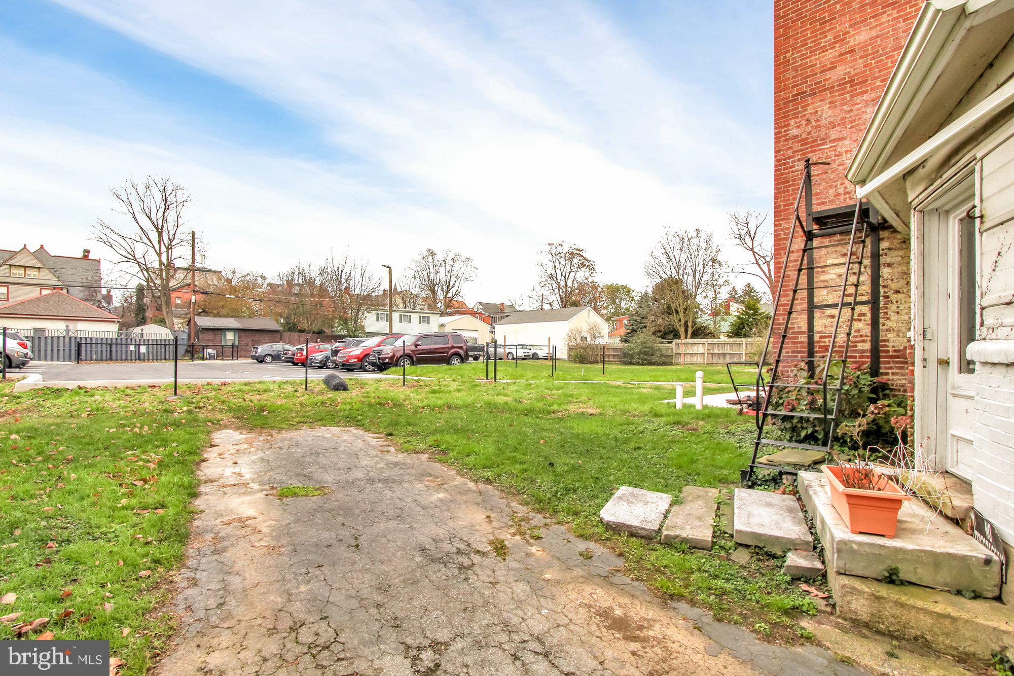 HISTORIC COLUMBIA - Residential Income