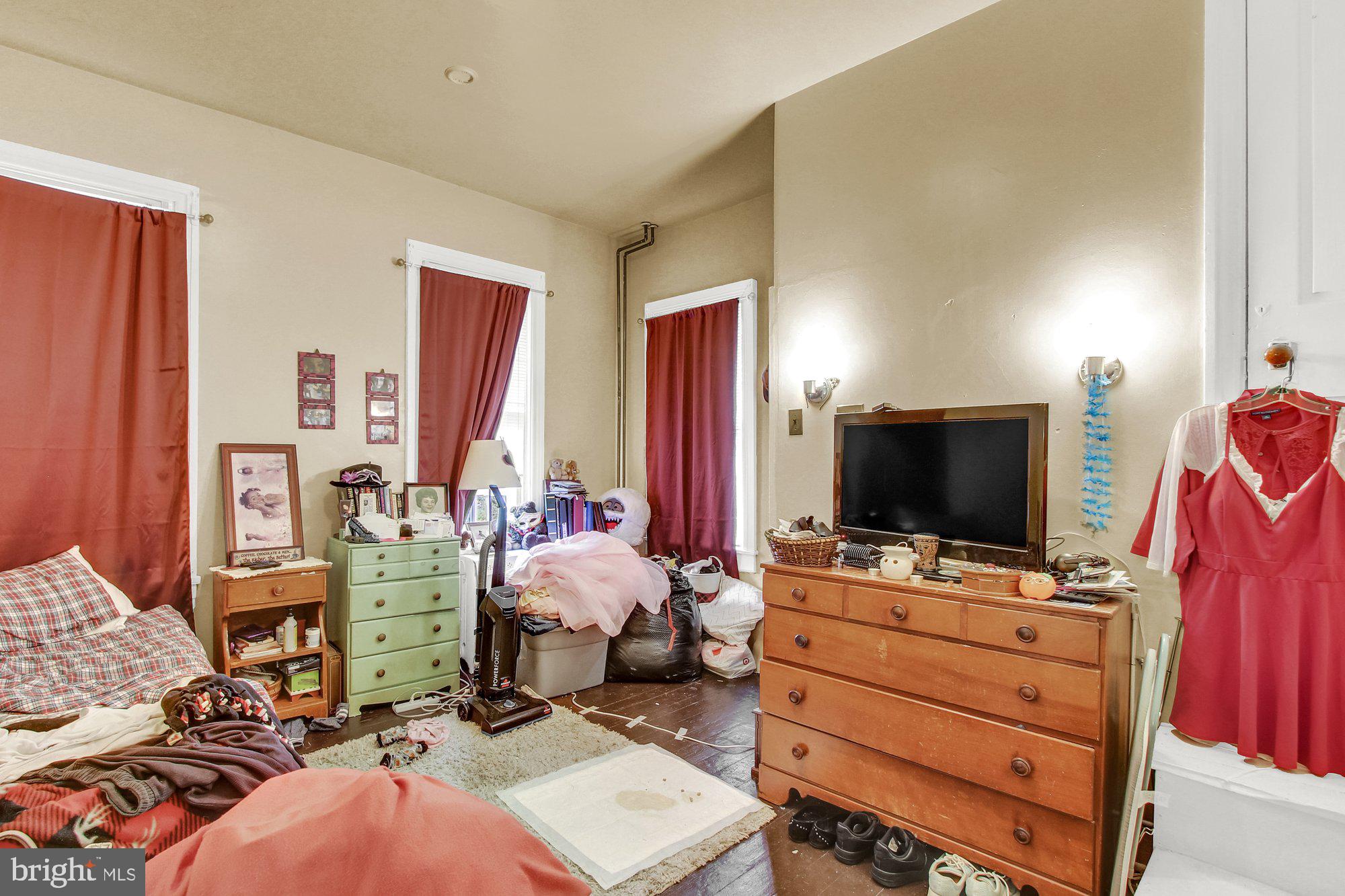 HISTORIC COLUMBIA - Residential Income