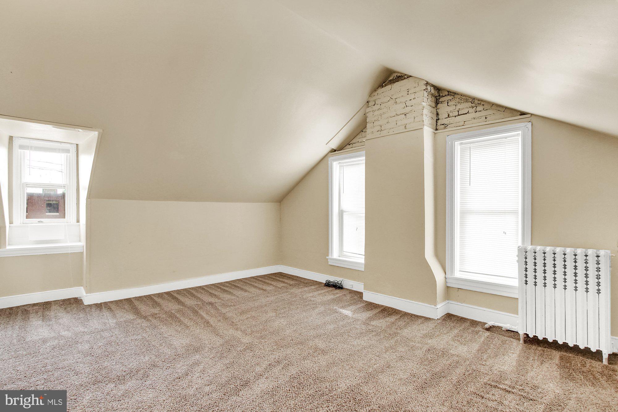 HISTORIC COLUMBIA - Residential Income