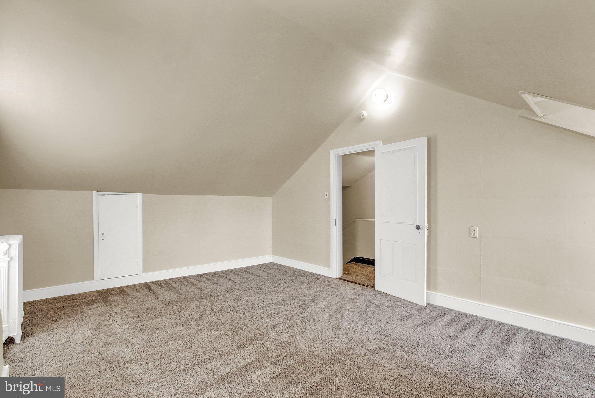 HISTORIC COLUMBIA - Residential Income