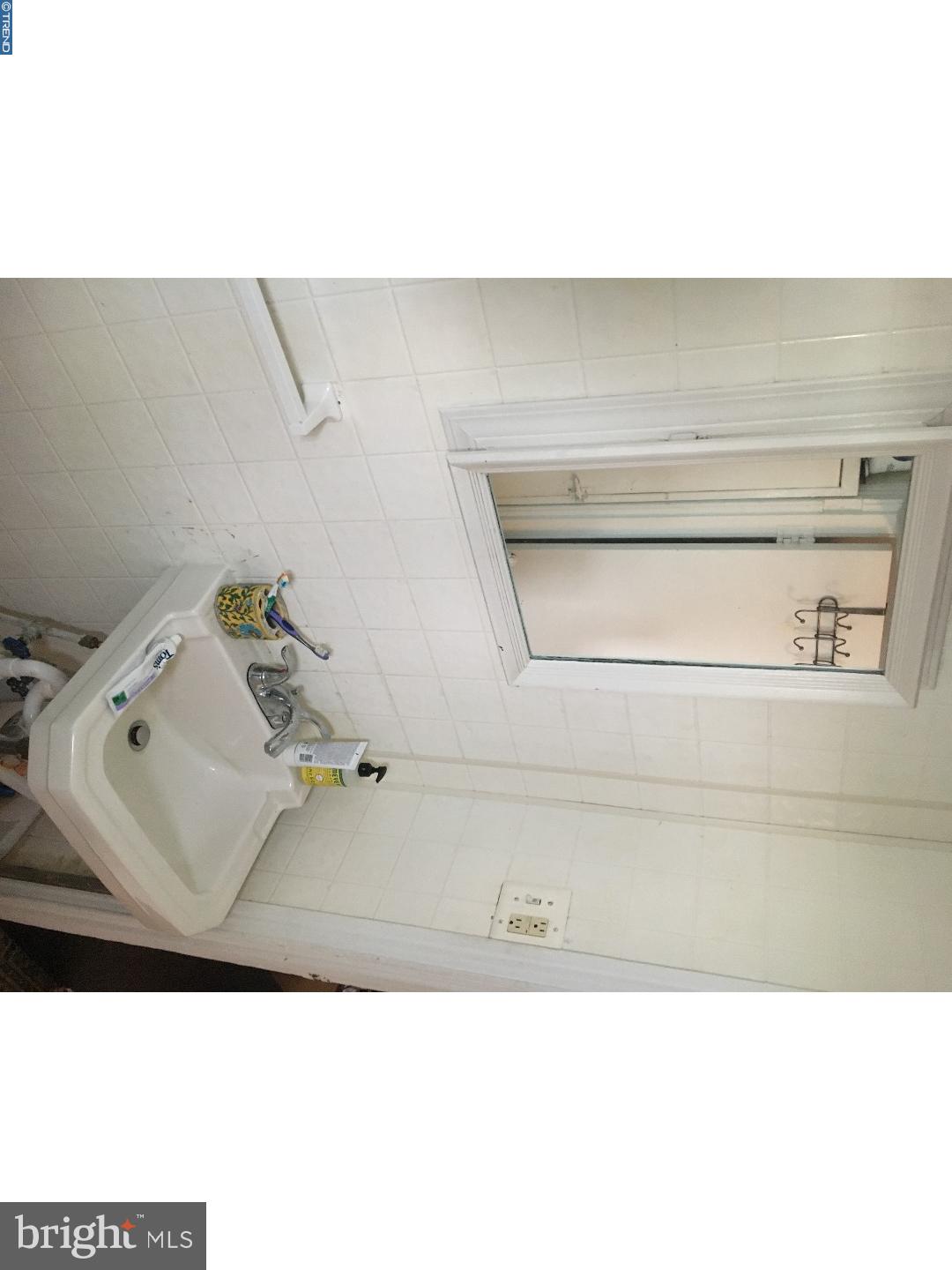 PHILADELPHIA (SOUTH) - Residential Lease