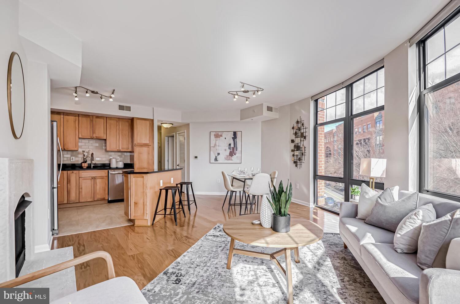 1021 N GARFIELD STREET N 337