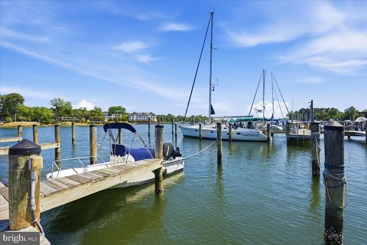 SOLOMONS LANDING - Residential