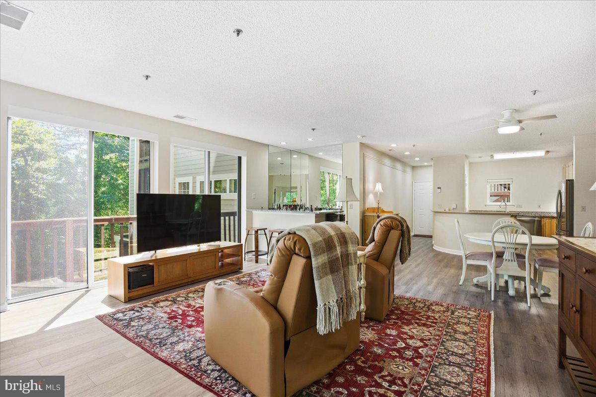 SOLOMONS LANDING - Residential