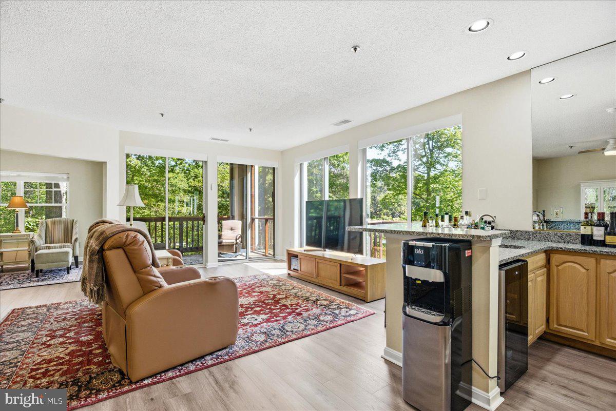 SOLOMONS LANDING - Residential
