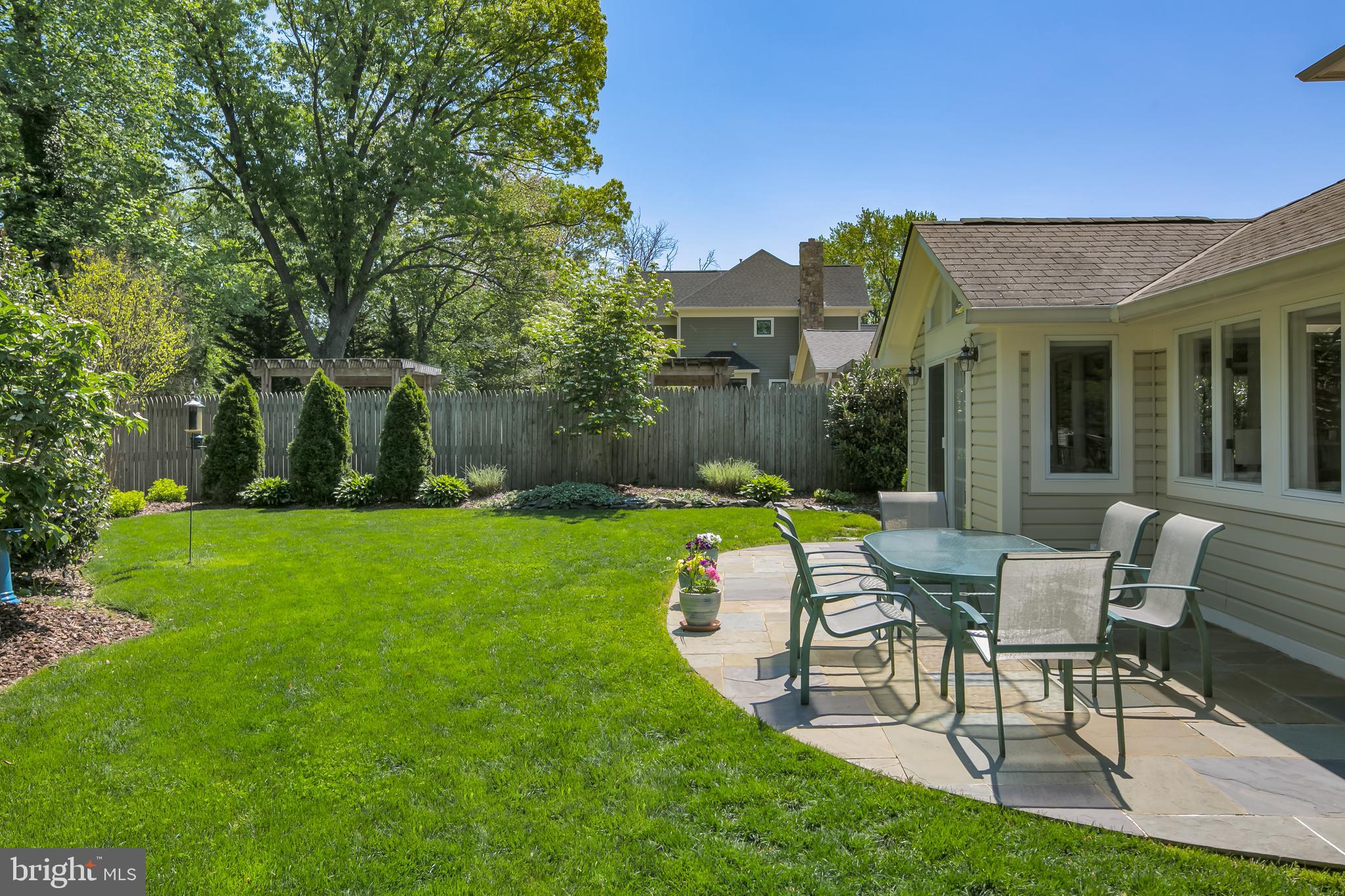 SALONA VILLAGE - Residential