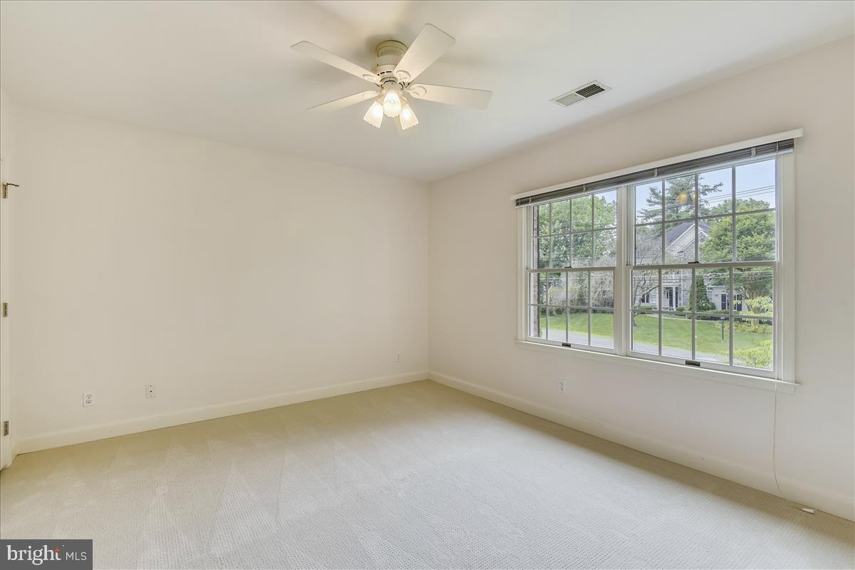 SALONA VILLAGE - Residential