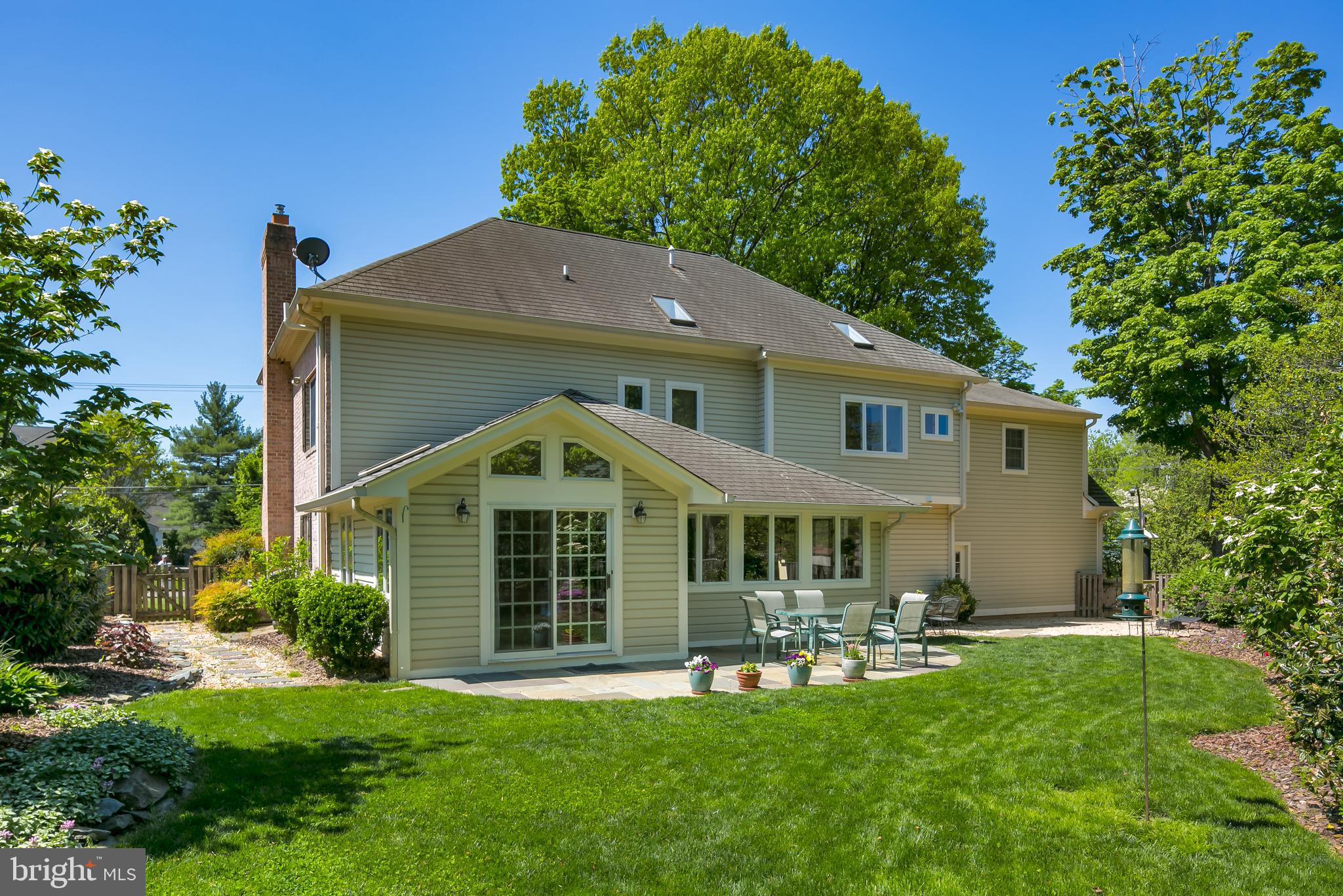 SALONA VILLAGE - Residential