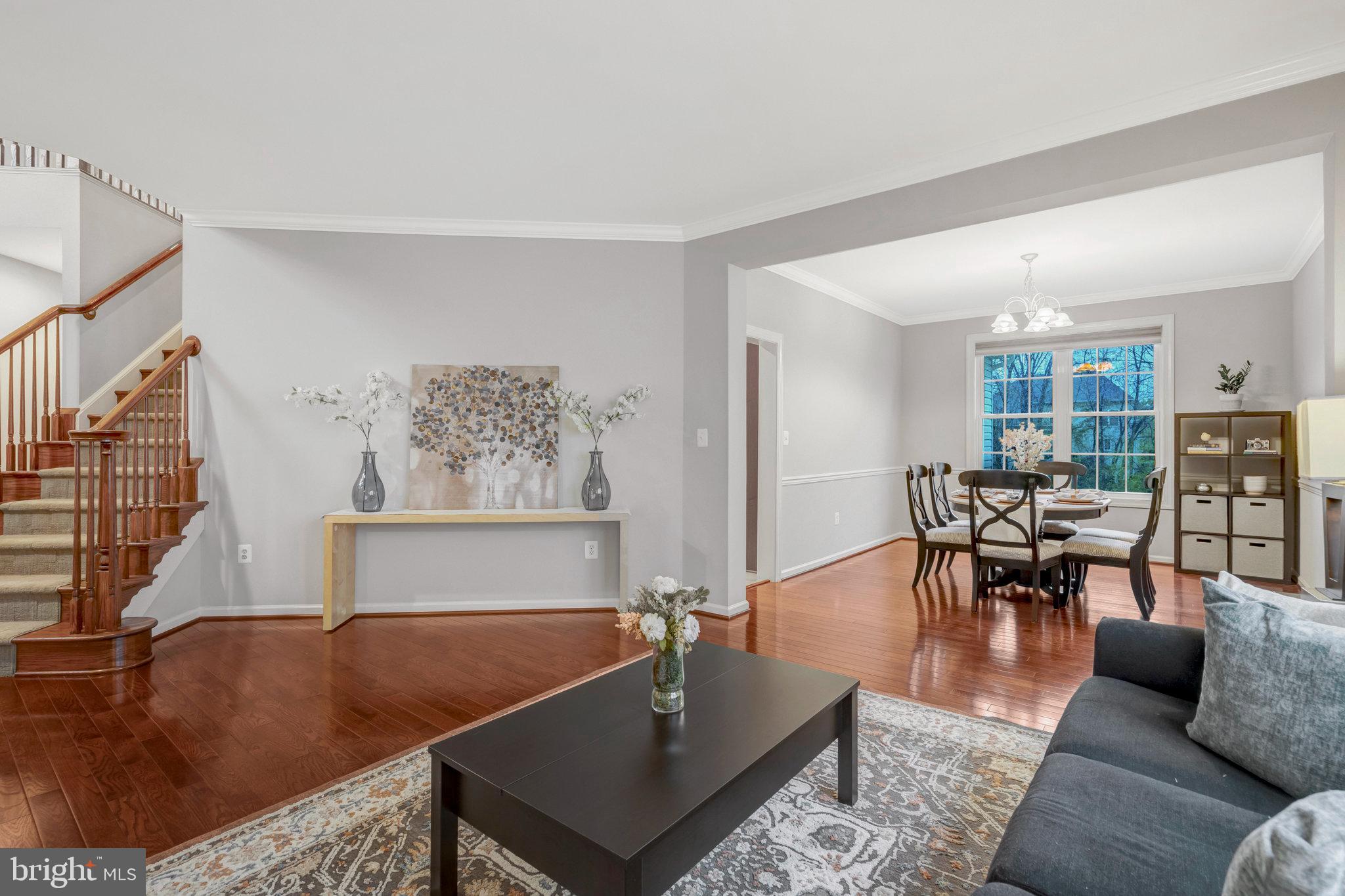 STRATSHIRE CROSSING - Residential