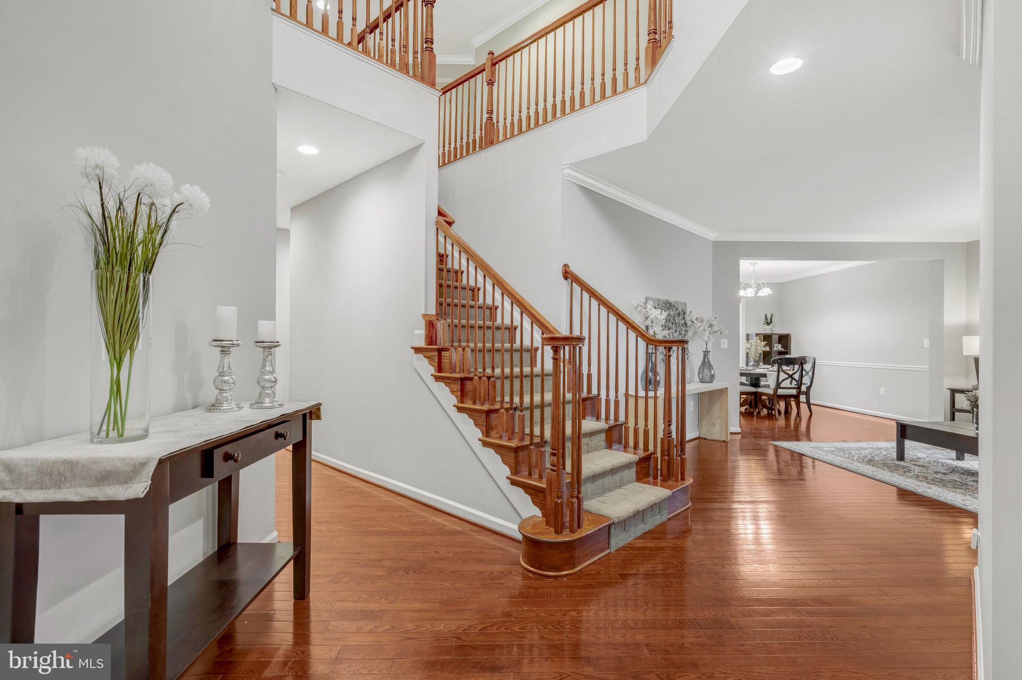 STRATSHIRE CROSSING - Residential