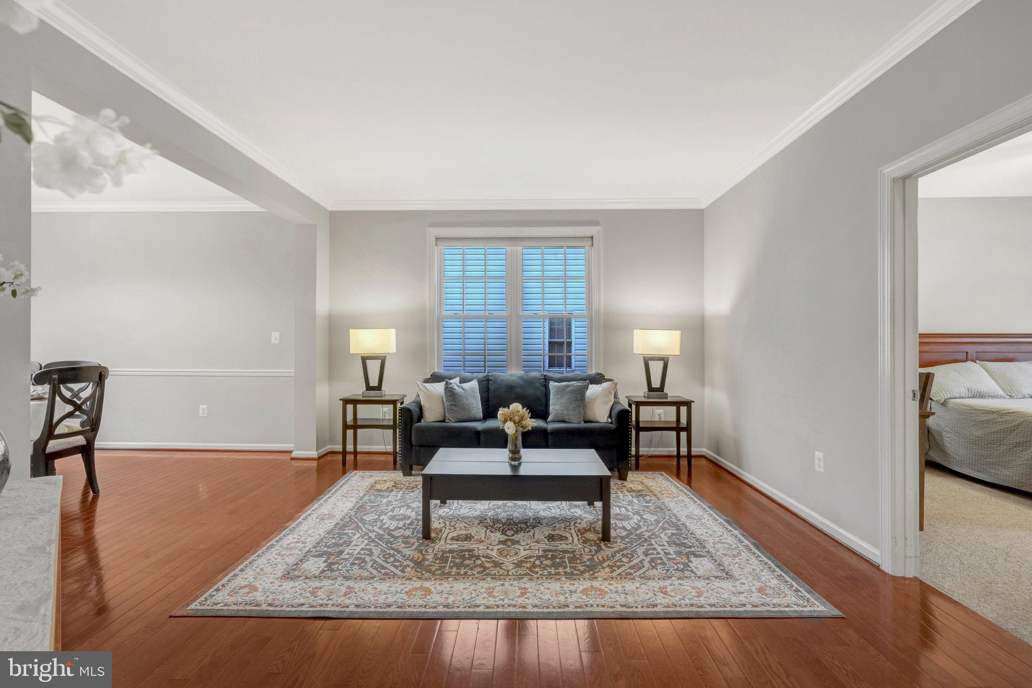 STRATSHIRE CROSSING - Residential