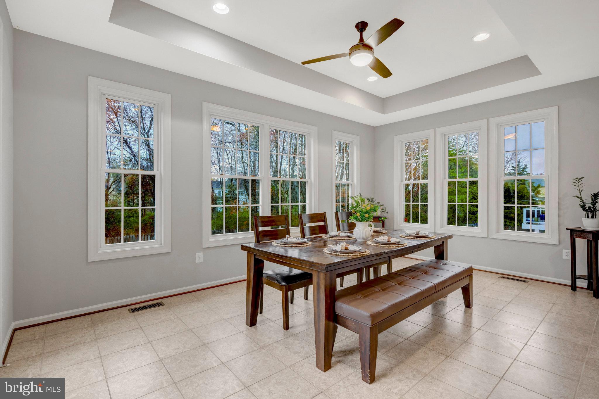 STRATSHIRE CROSSING - Residential