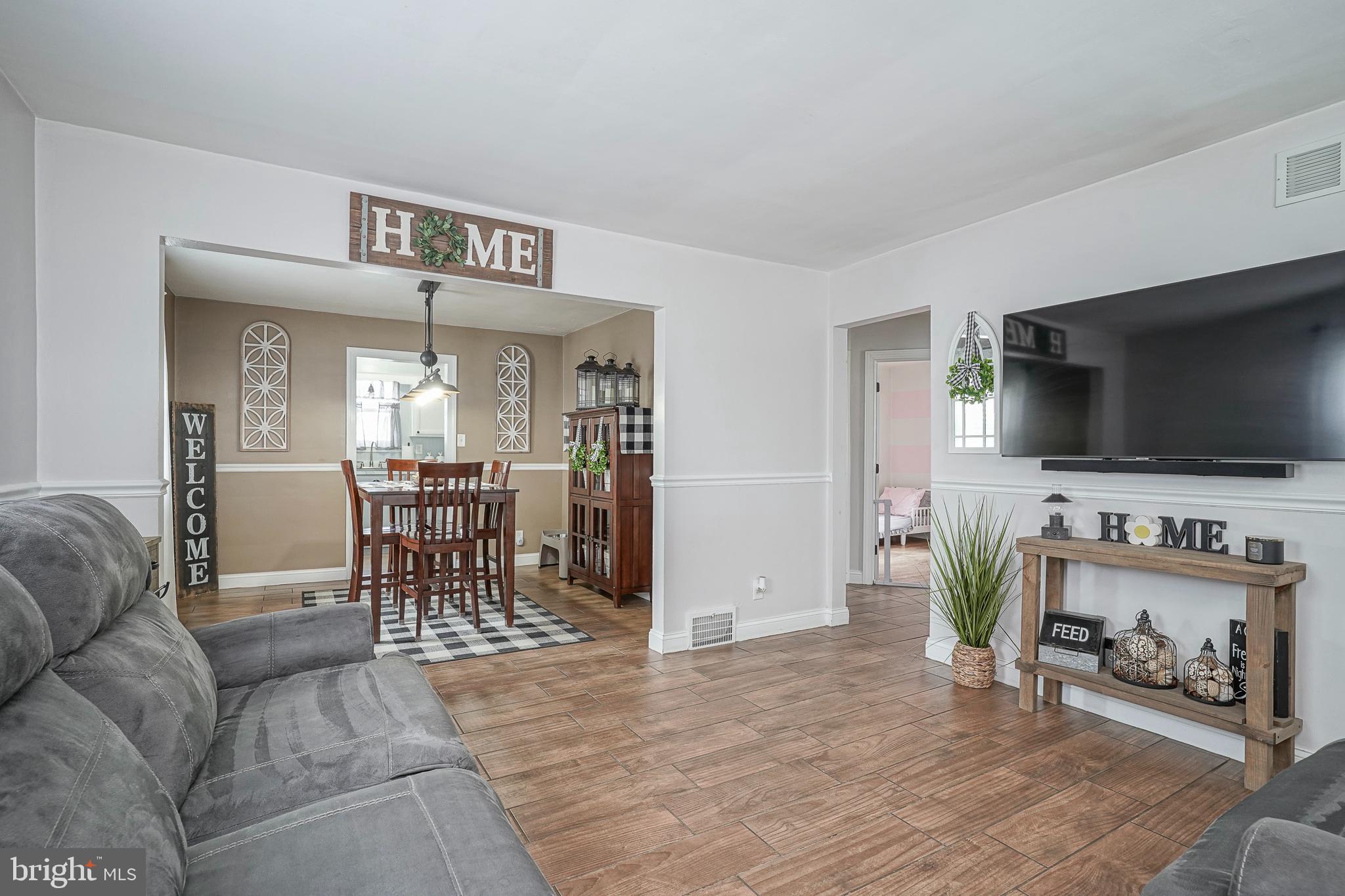 409 GREENWICH AVENUE