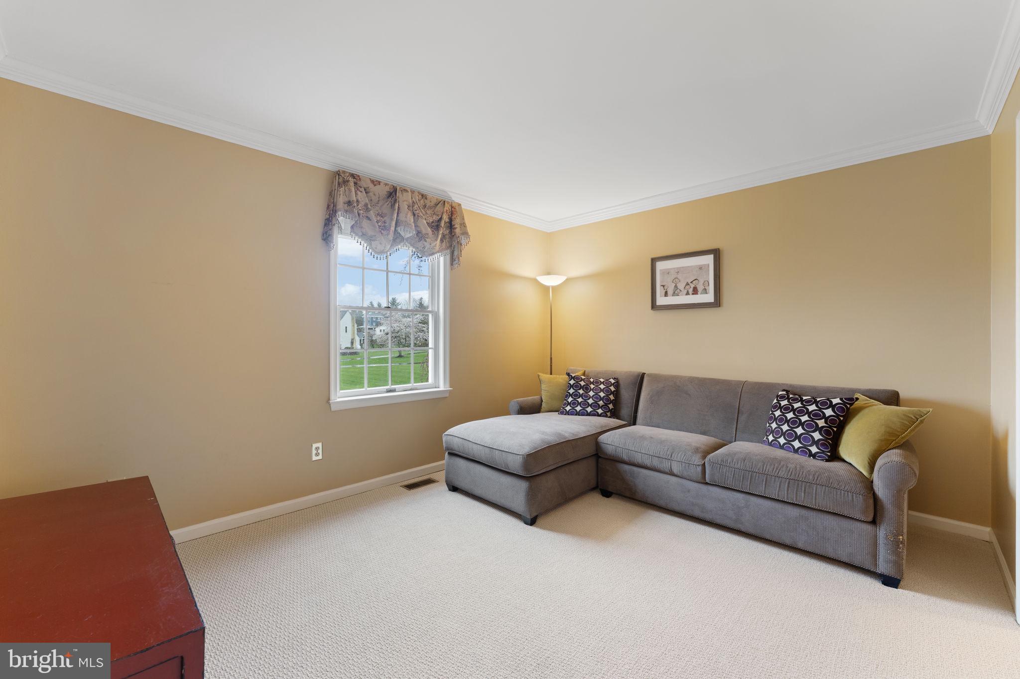 MAPLE GLEN - Residential