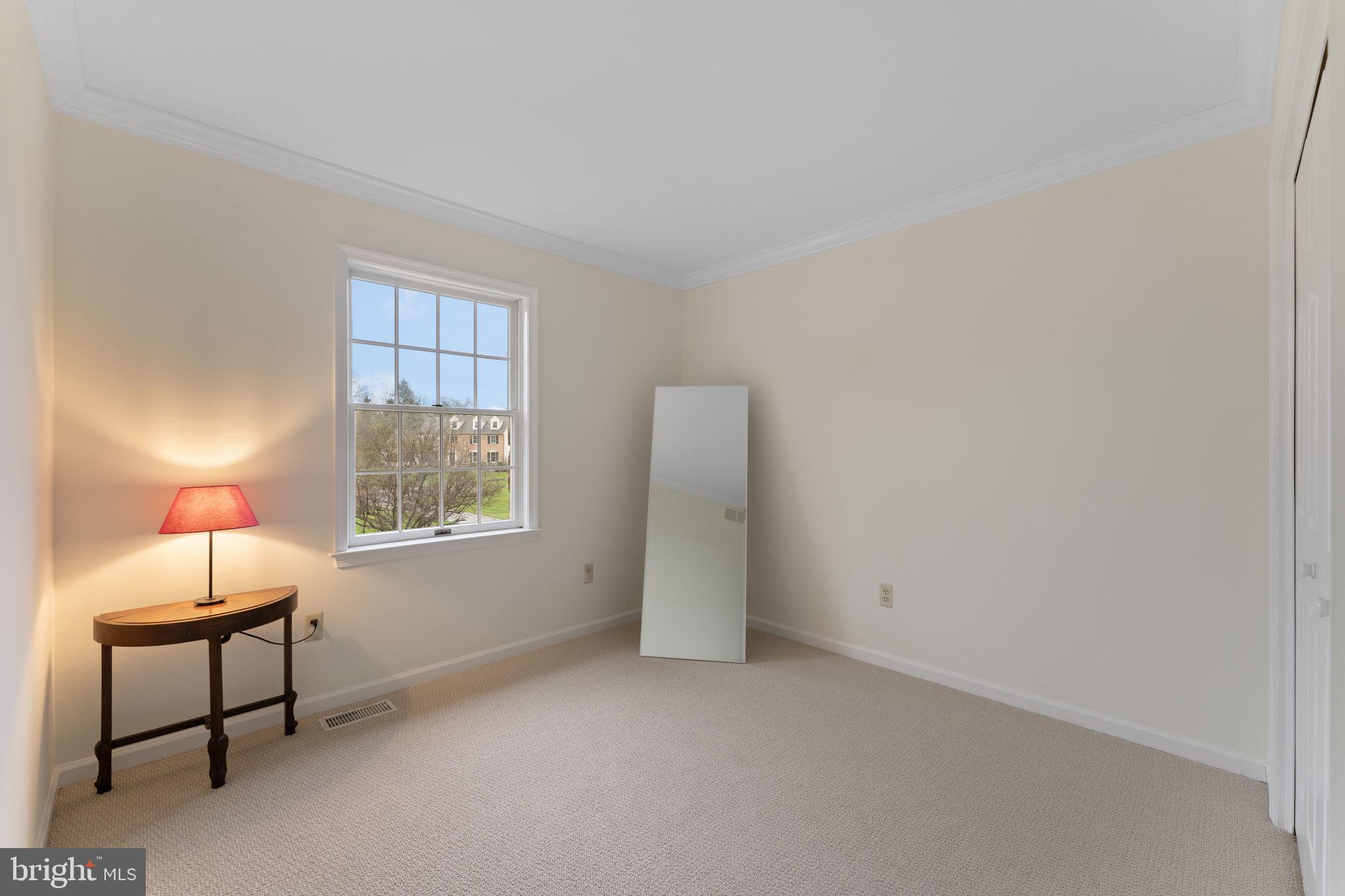 MAPLE GLEN - Residential