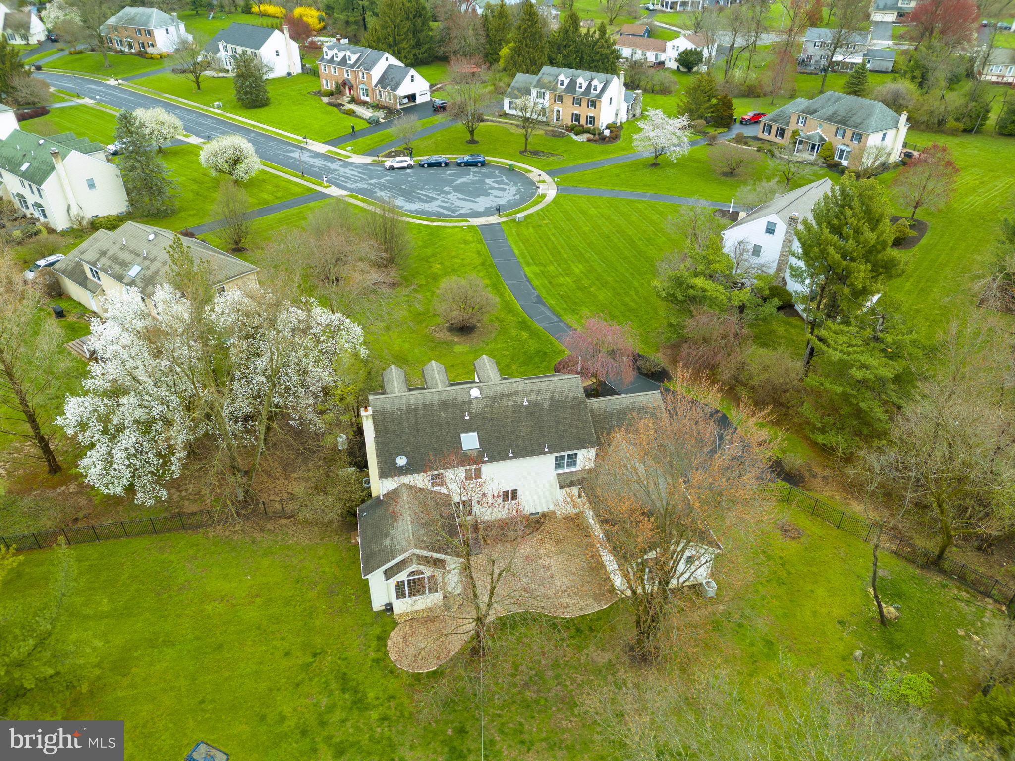 MAPLE GLEN - Residential