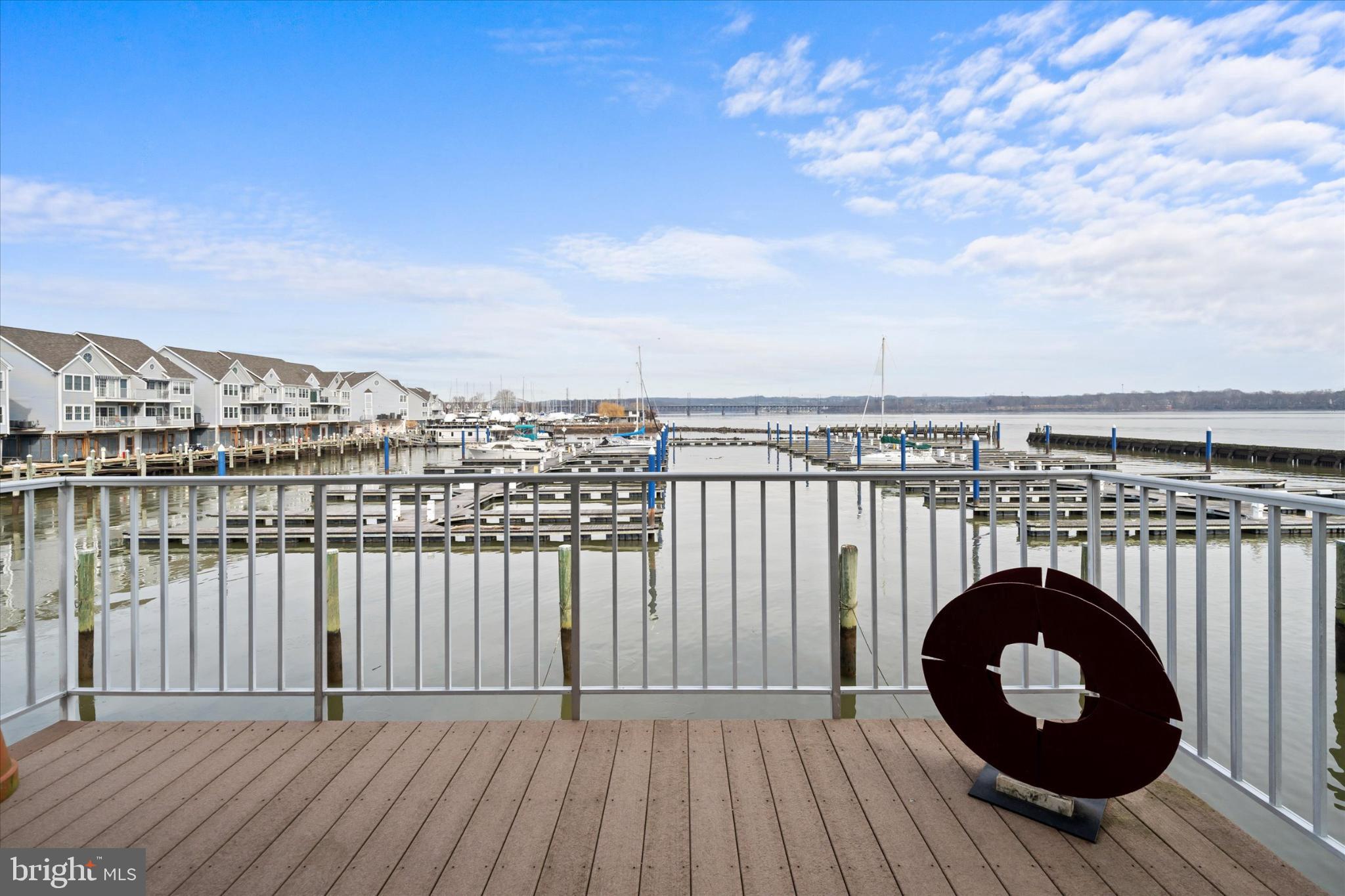 LOG POND - Residential