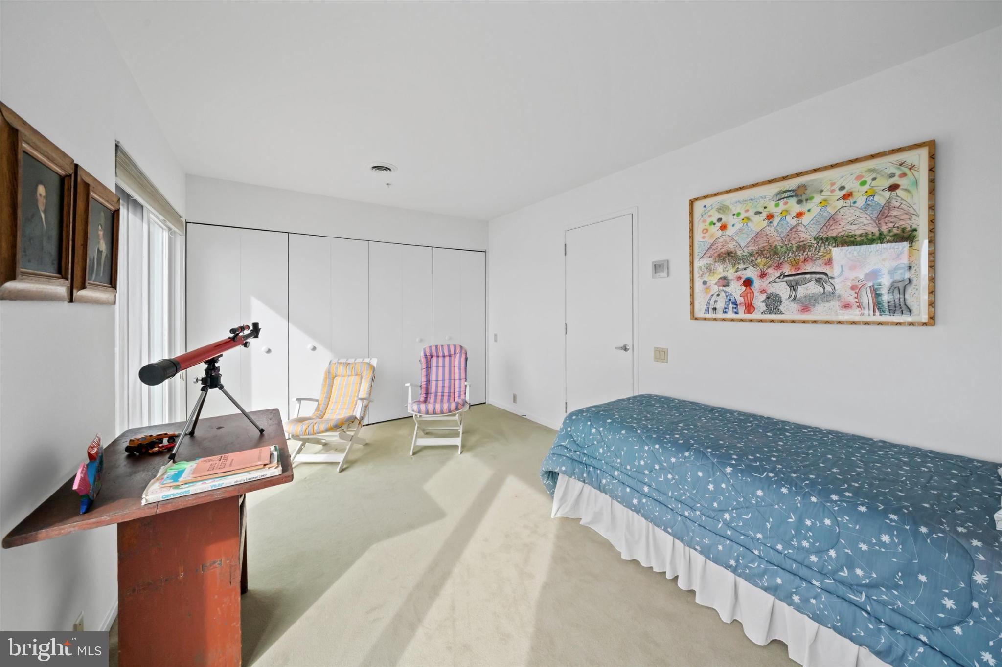 LOG POND - Residential