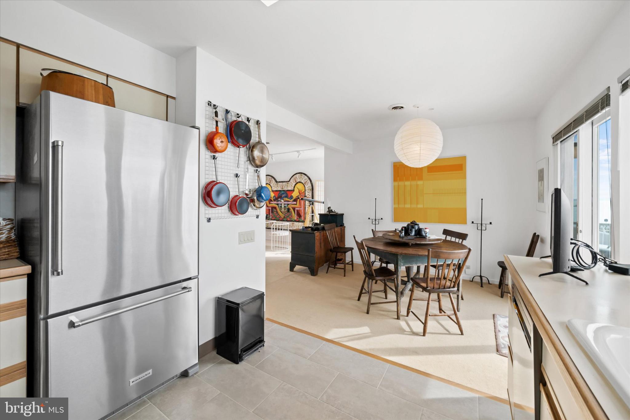 LOG POND - Residential