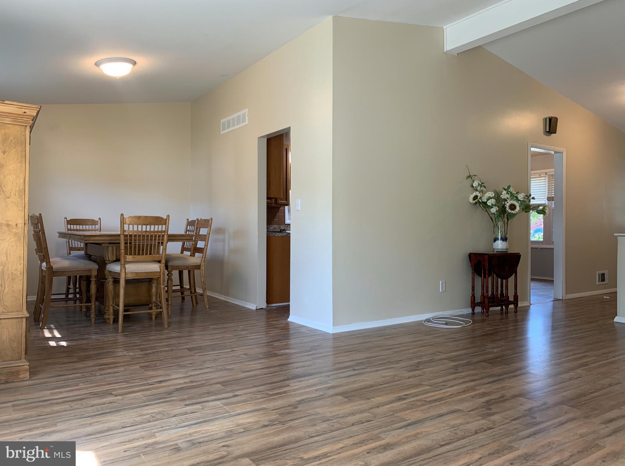 PIKESWOOD - Residential