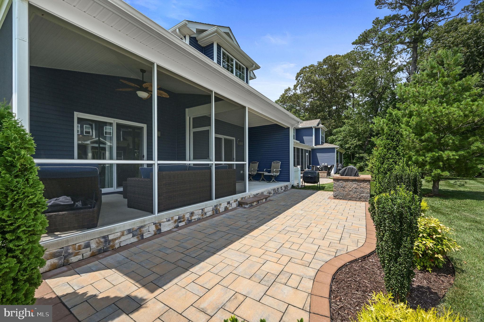 34832 PICNIC BASKET COURT 4404D